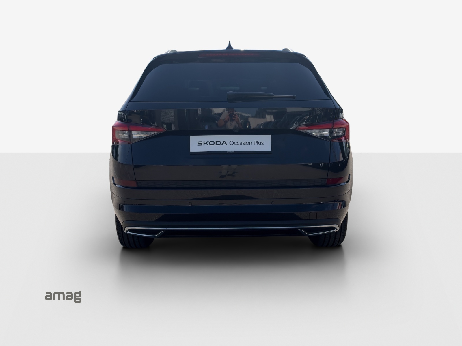 SKODA Kodiaq 2.0 TSI 4x4 Sport Line-image-3