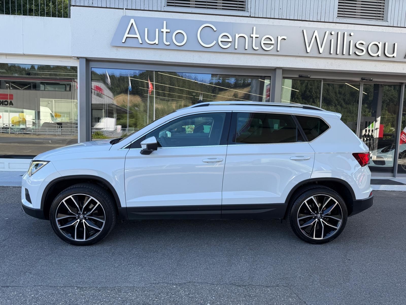 SEAT Ateca 2.0 TDI CR Xcellence 4Drive DSG-image-5