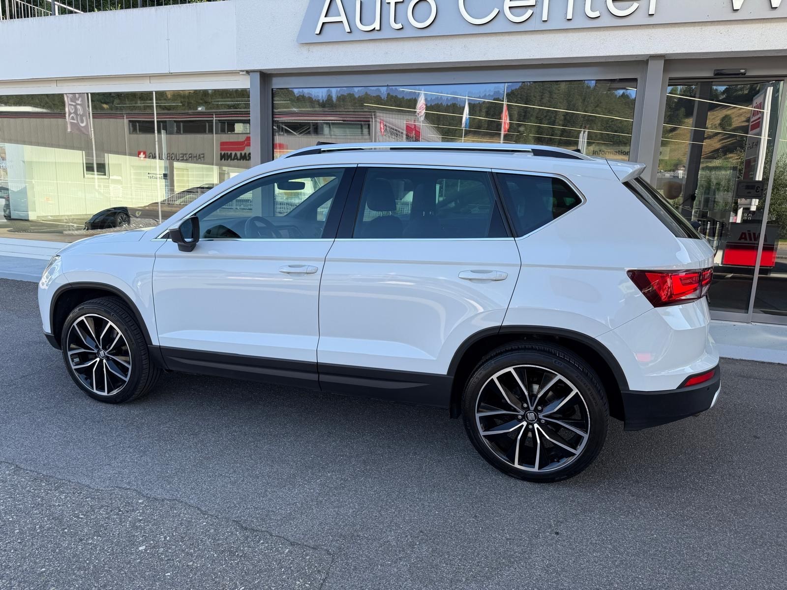 SEAT Ateca 2.0 TDI CR Xcellence 4Drive DSG-image-8