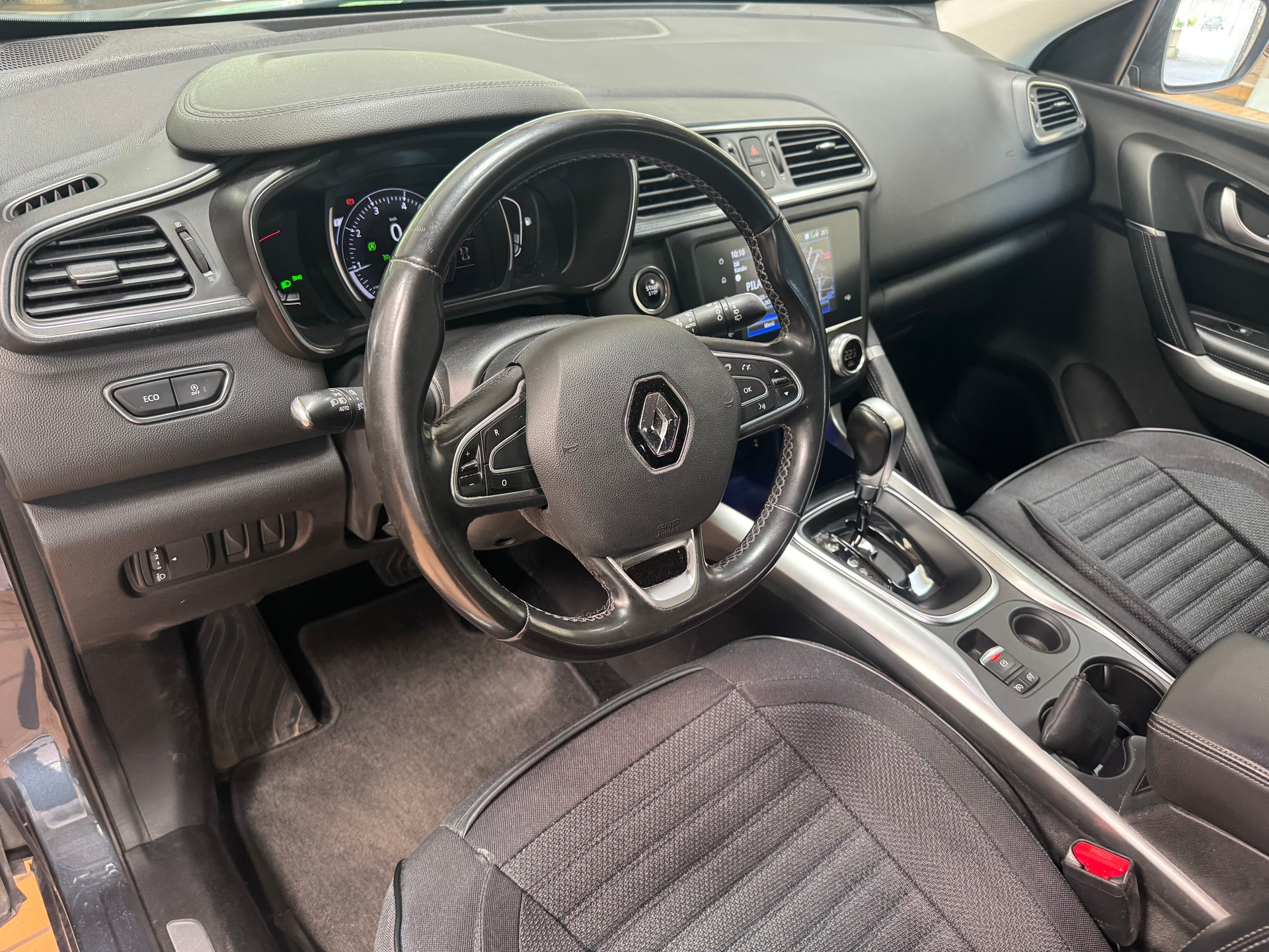 RENAULT Kadjar 1.3 16V Turbo Intens EDC-image-6