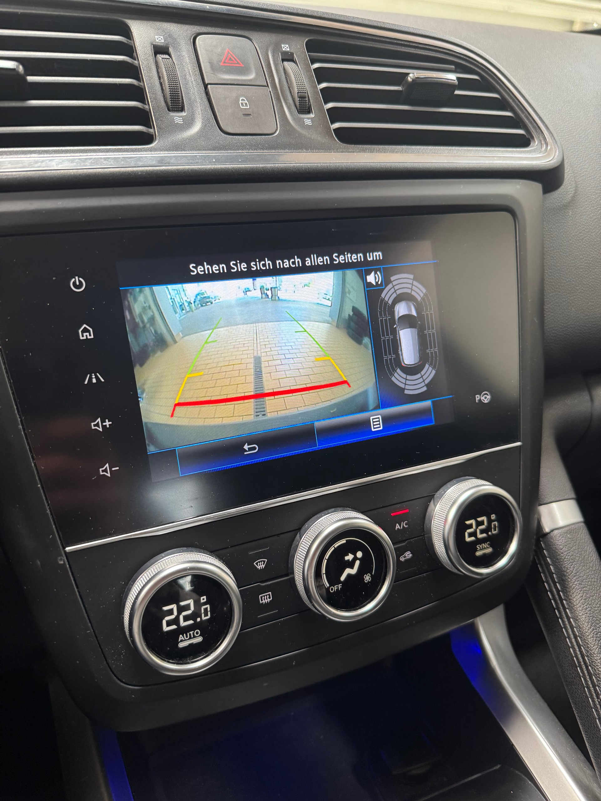 RENAULT Kadjar 1.3 16V Turbo Intens EDC-image-9