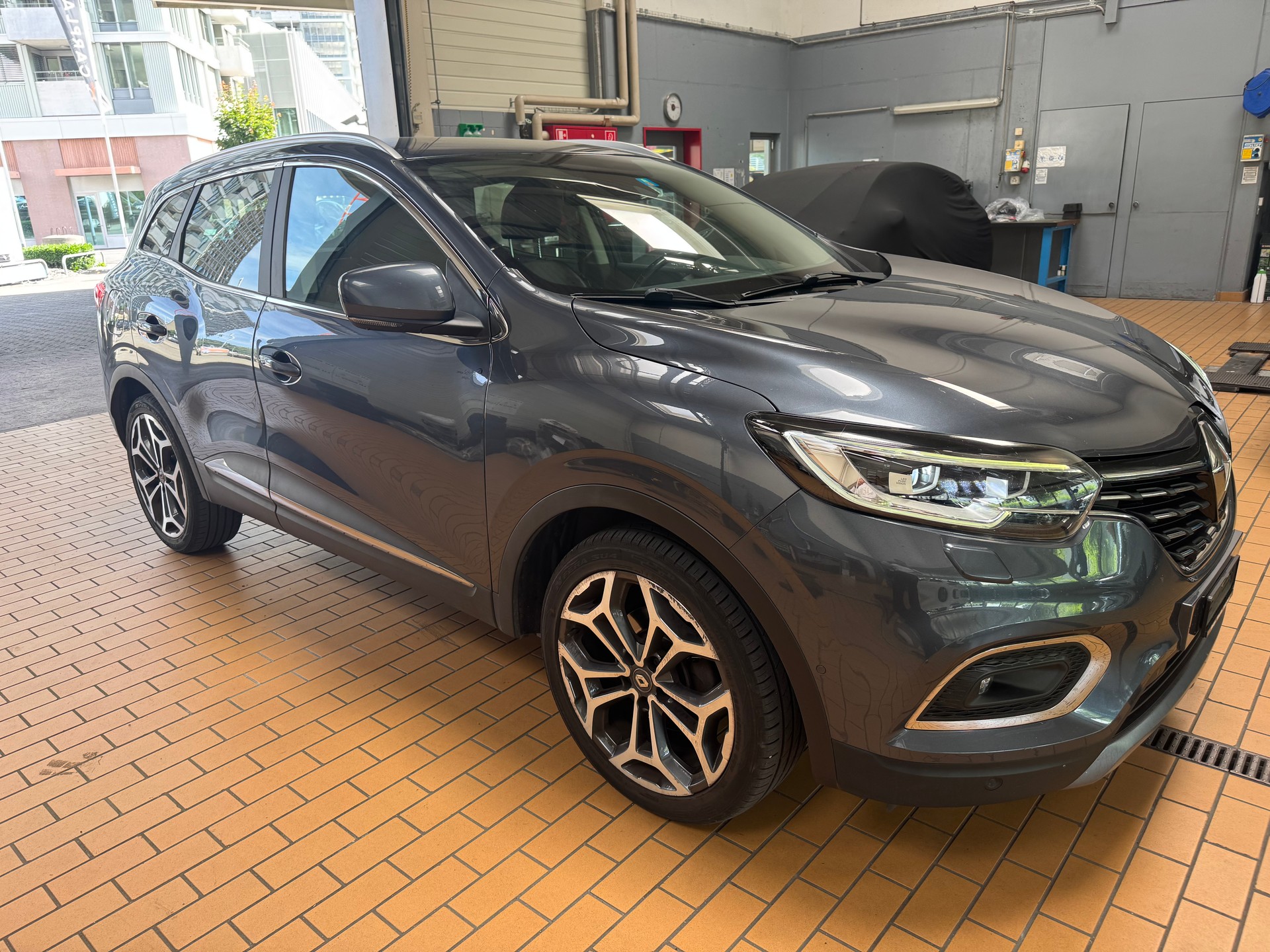 RENAULT Kadjar 1.3 16V Turbo Intens EDC-image-4