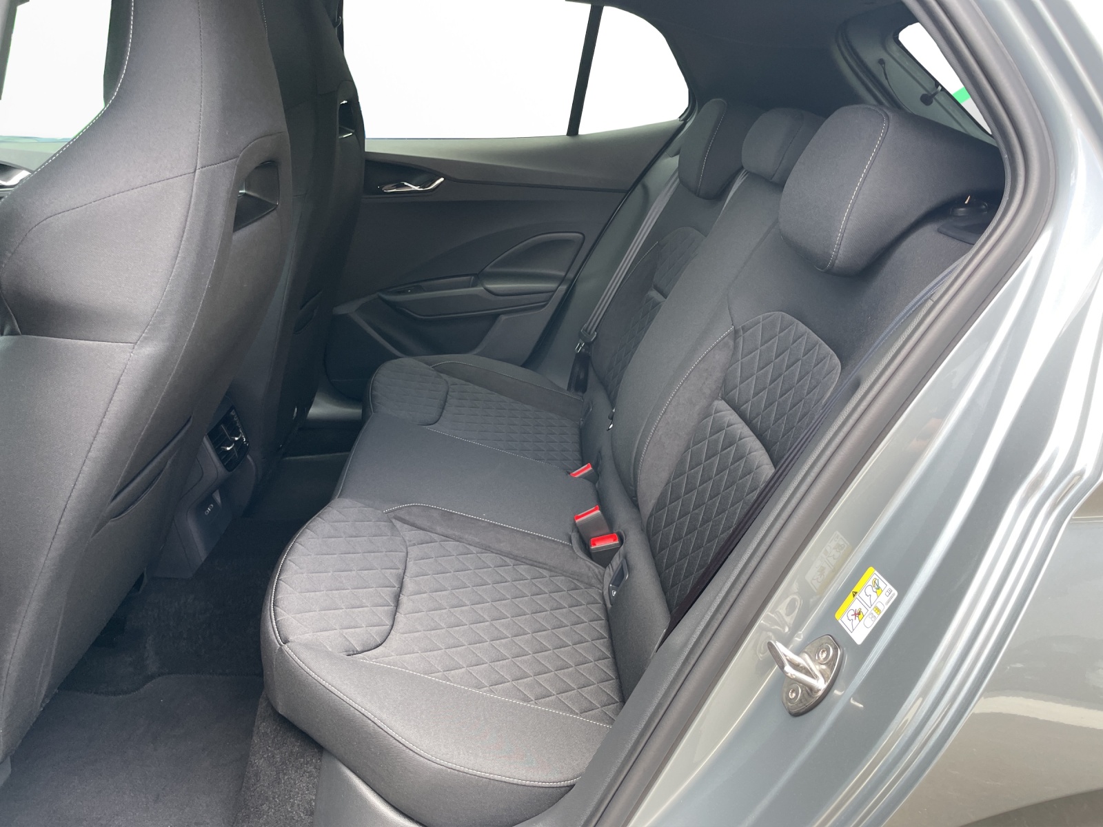 SKODA Fabia 1.0 TSI Dynamic DSG-image-13