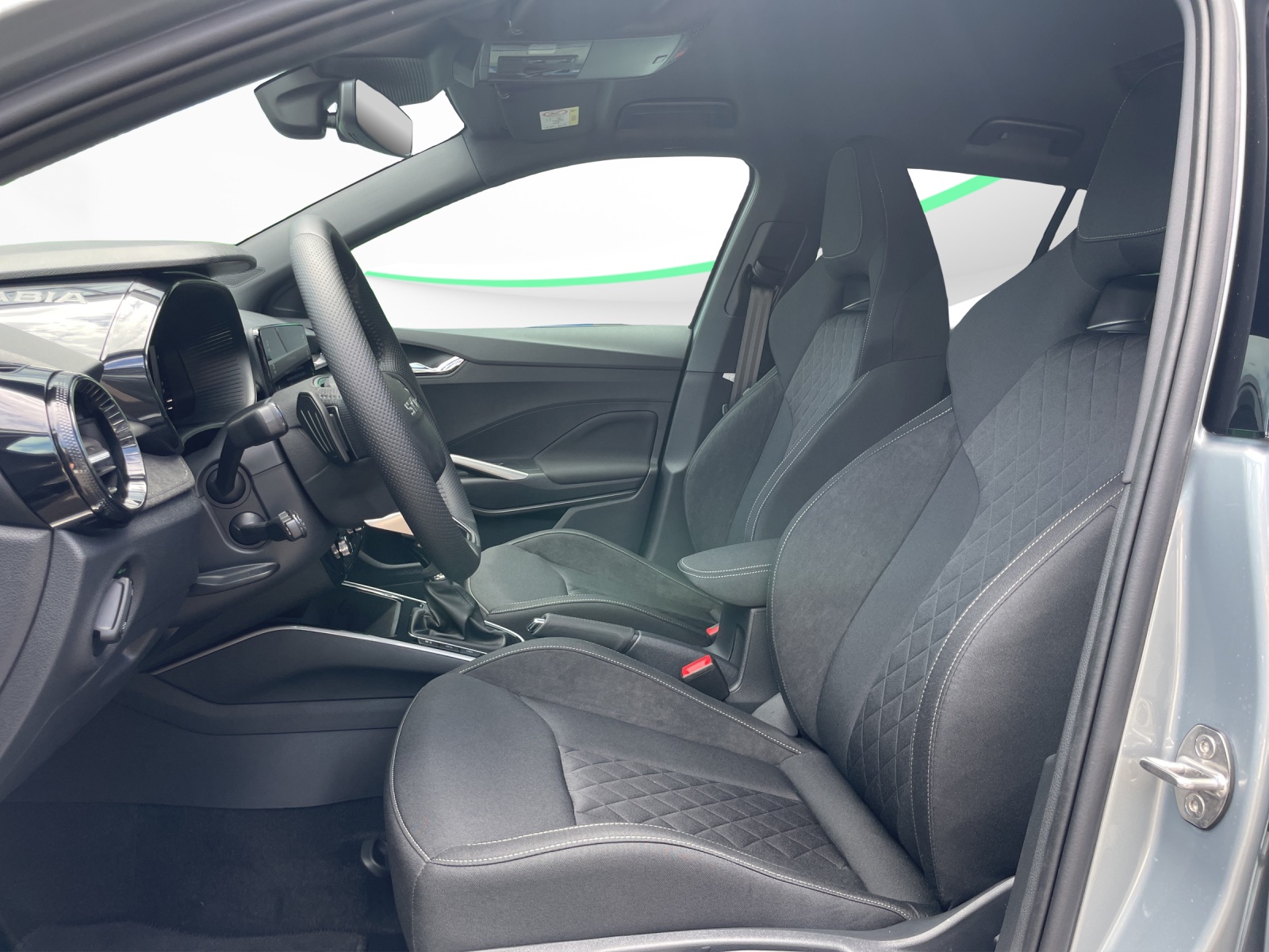 SKODA Fabia 1.0 TSI Dynamic DSG-image-6