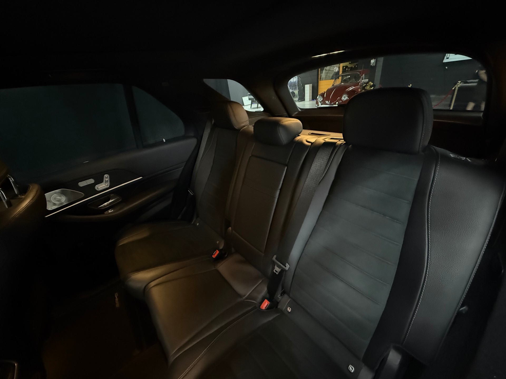 MERCEDES-BENZ GLE 350 d 4Matic AMG Line 9G-Tronic-image-8
