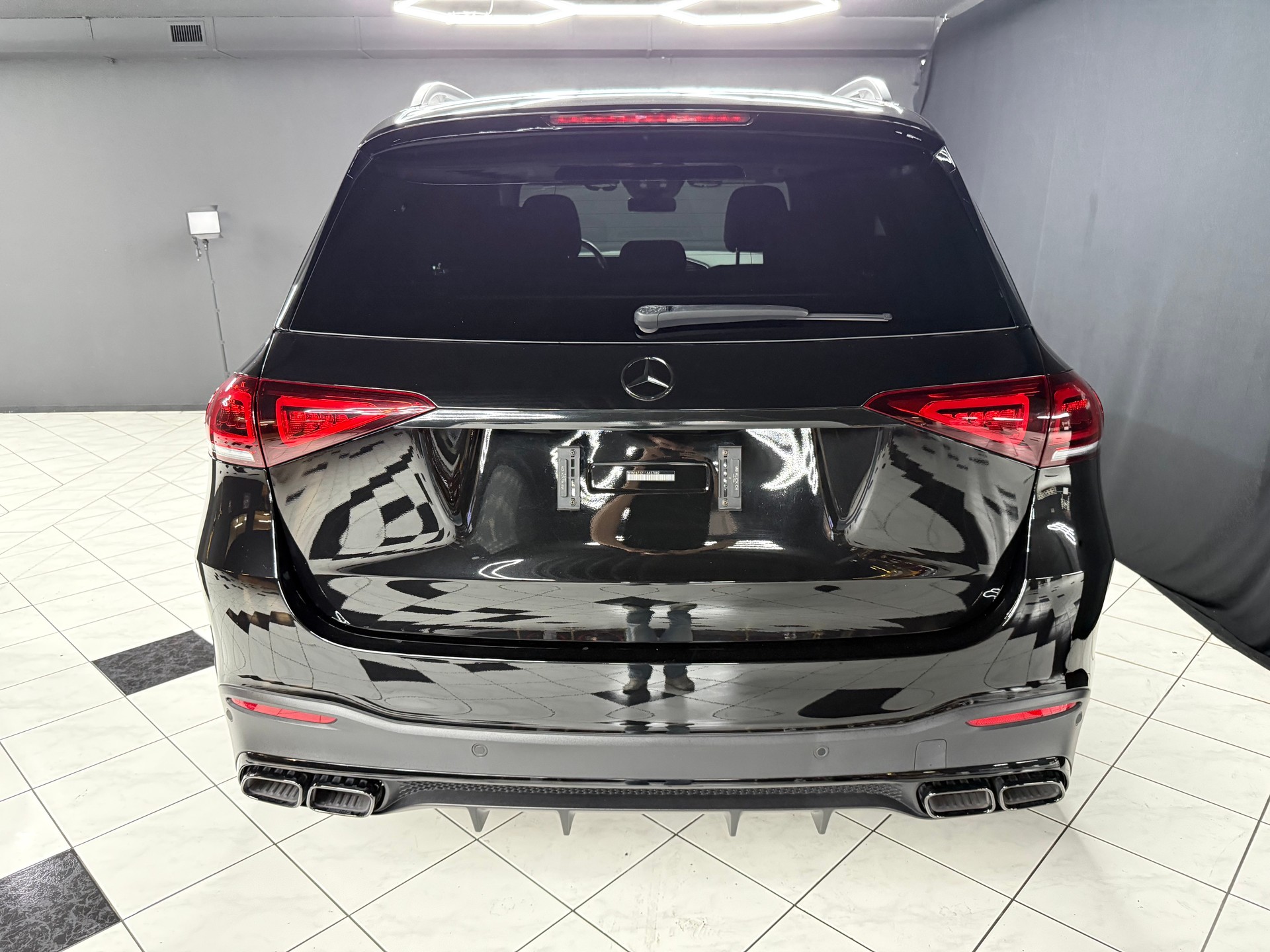 MERCEDES-BENZ GLE 350 d 4Matic AMG Line 9G-Tronic-image-4