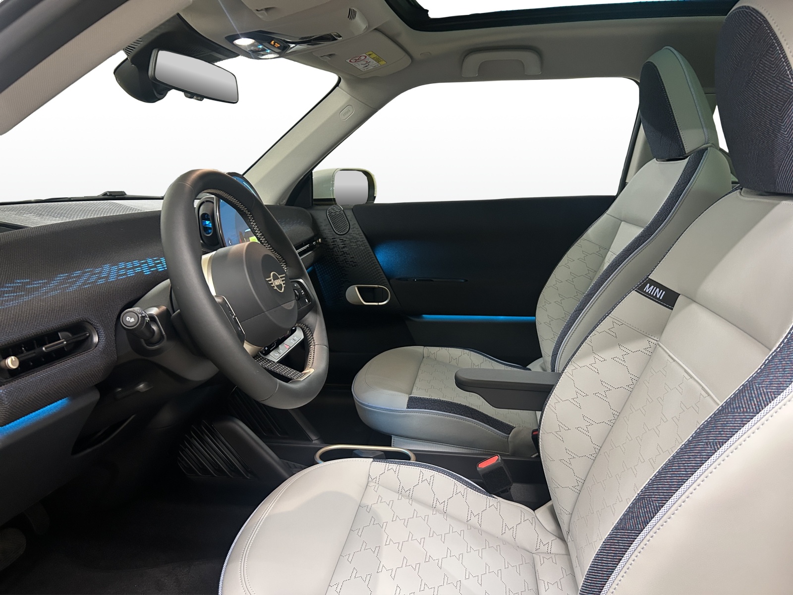 MINI Cooper SE-image-7