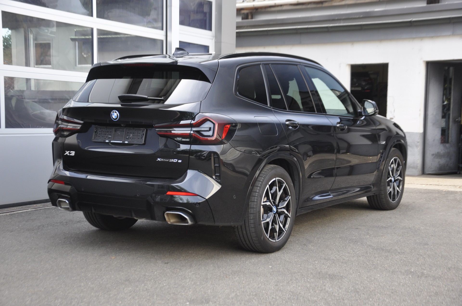 BMW X3 xDrive 30e M Sport I Anhängerkupplung-image-2