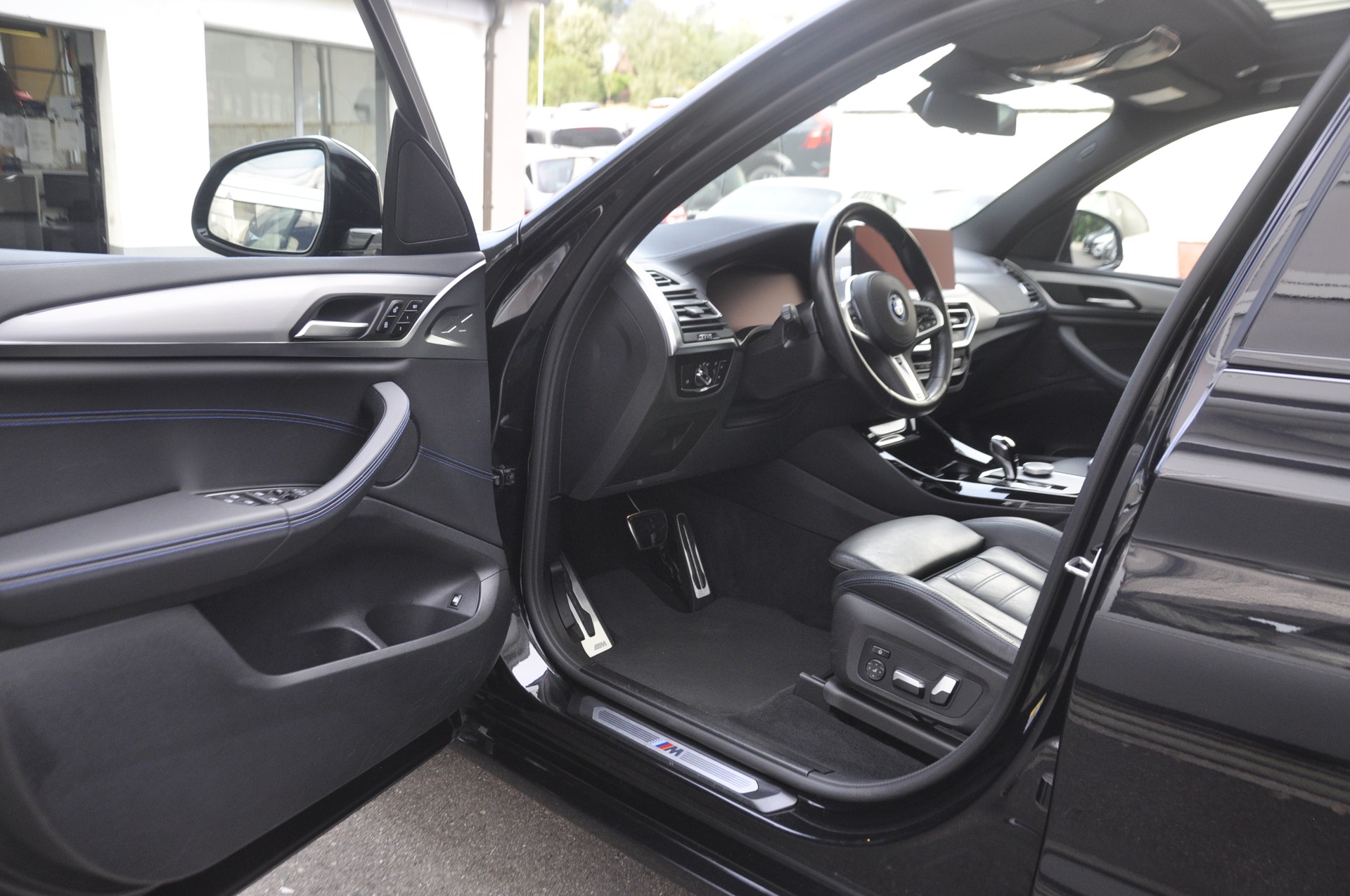 BMW X3 xDrive 30e M Sport I Anhängerkupplung-image-3
