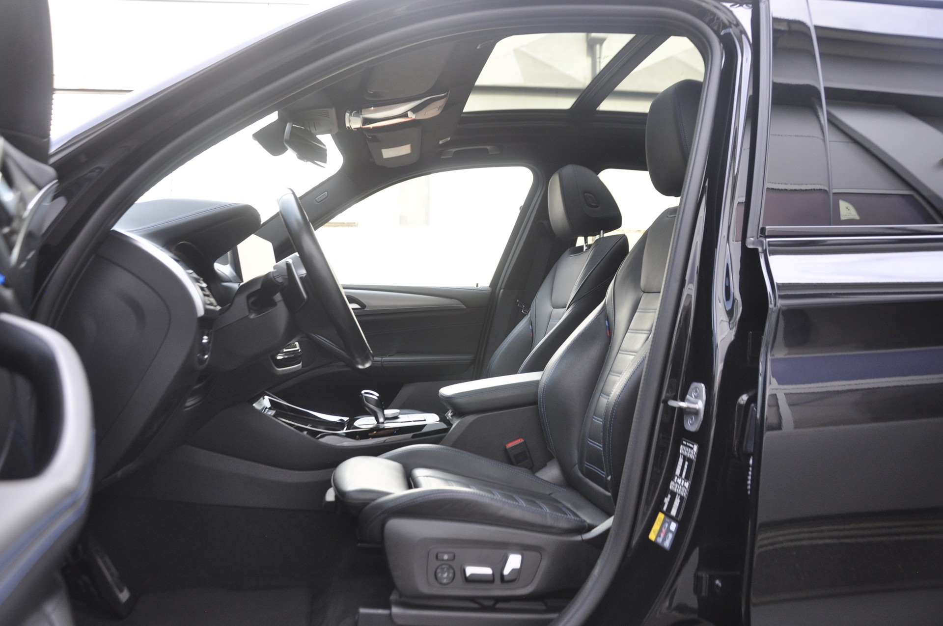 BMW X3 xDrive 30e M Sport I Anhängerkupplung-image-4
