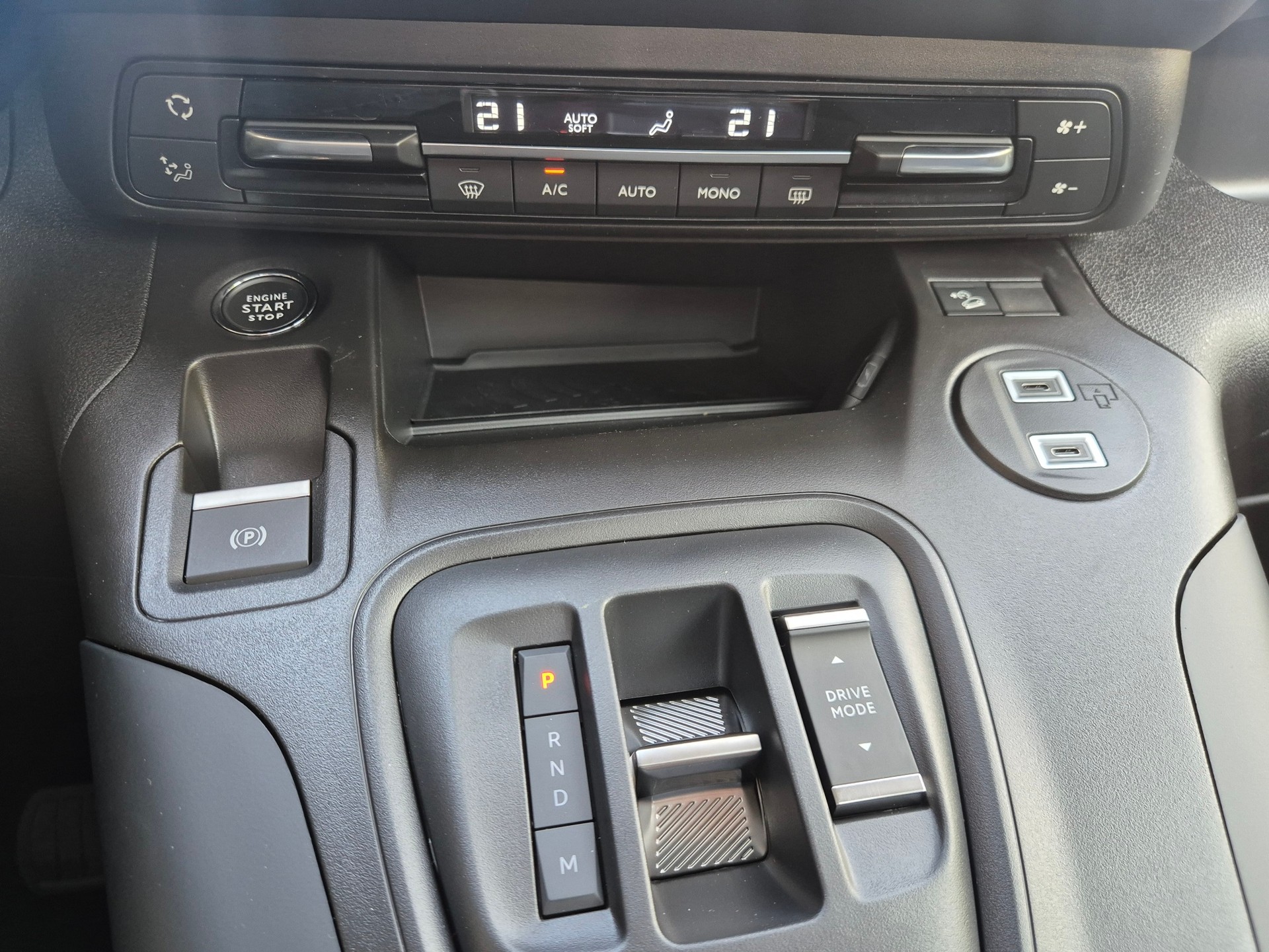 FIAT Qubo L 1.5 D La Prima-image-18