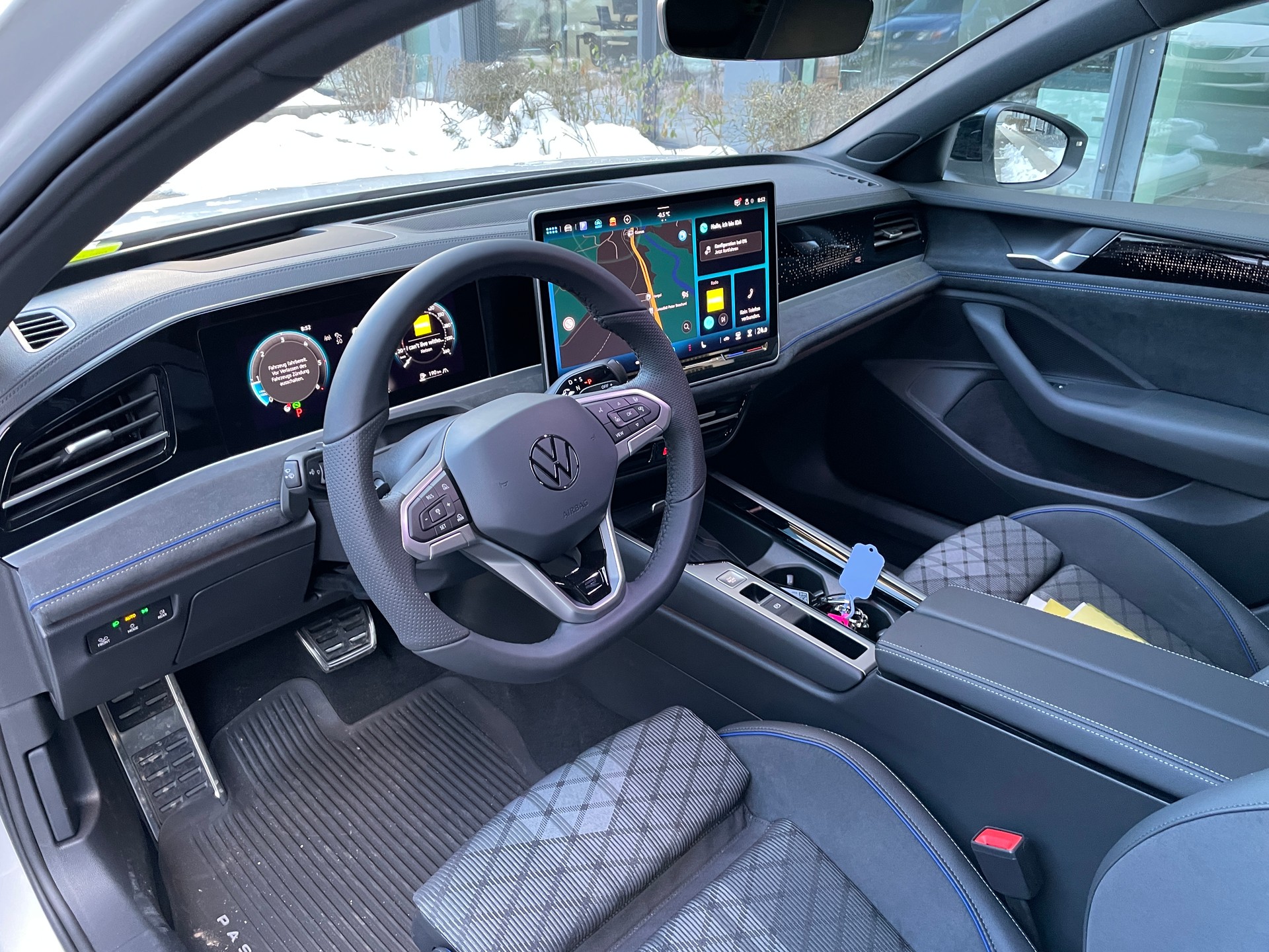 VW Passat Variant 2.0 TDI evo R-Line 4 Motion DSG-image-8