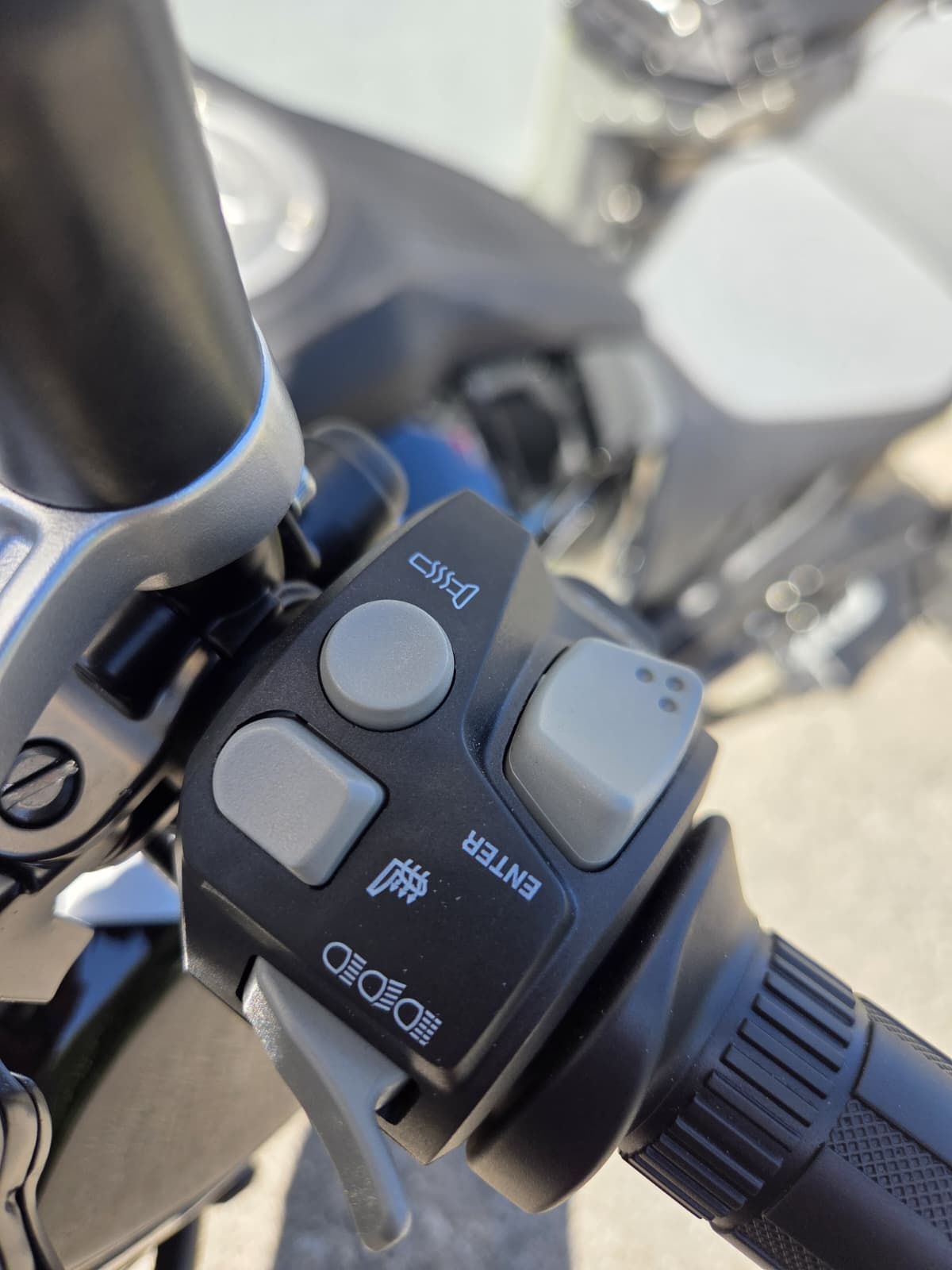 QJ SRT 600 SX-image-5