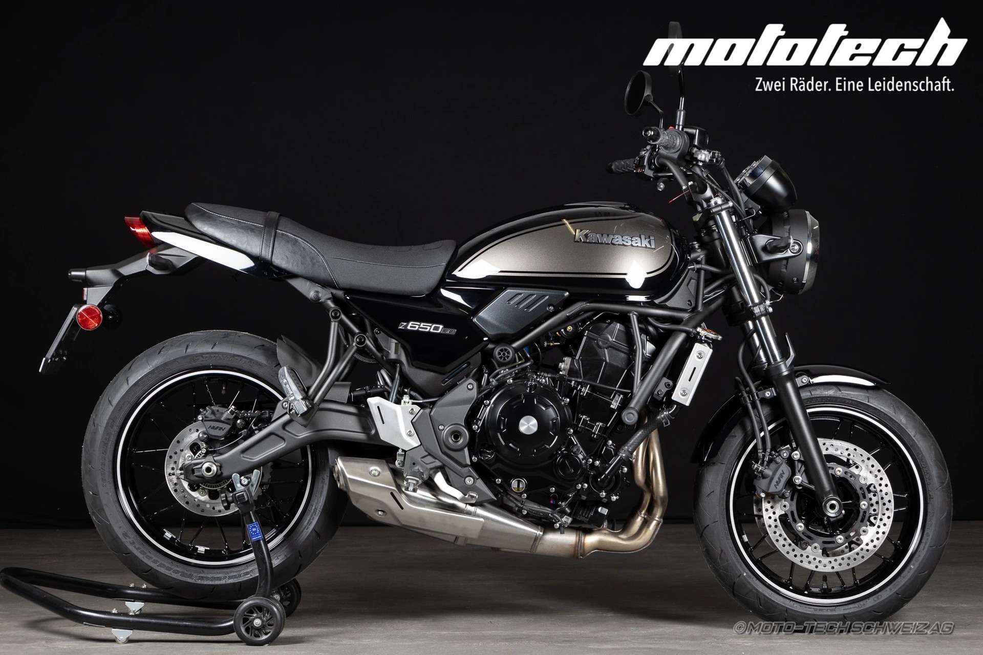 KAWASAKI Z 650 RS MY24 (35kW)-showroom-element-1
