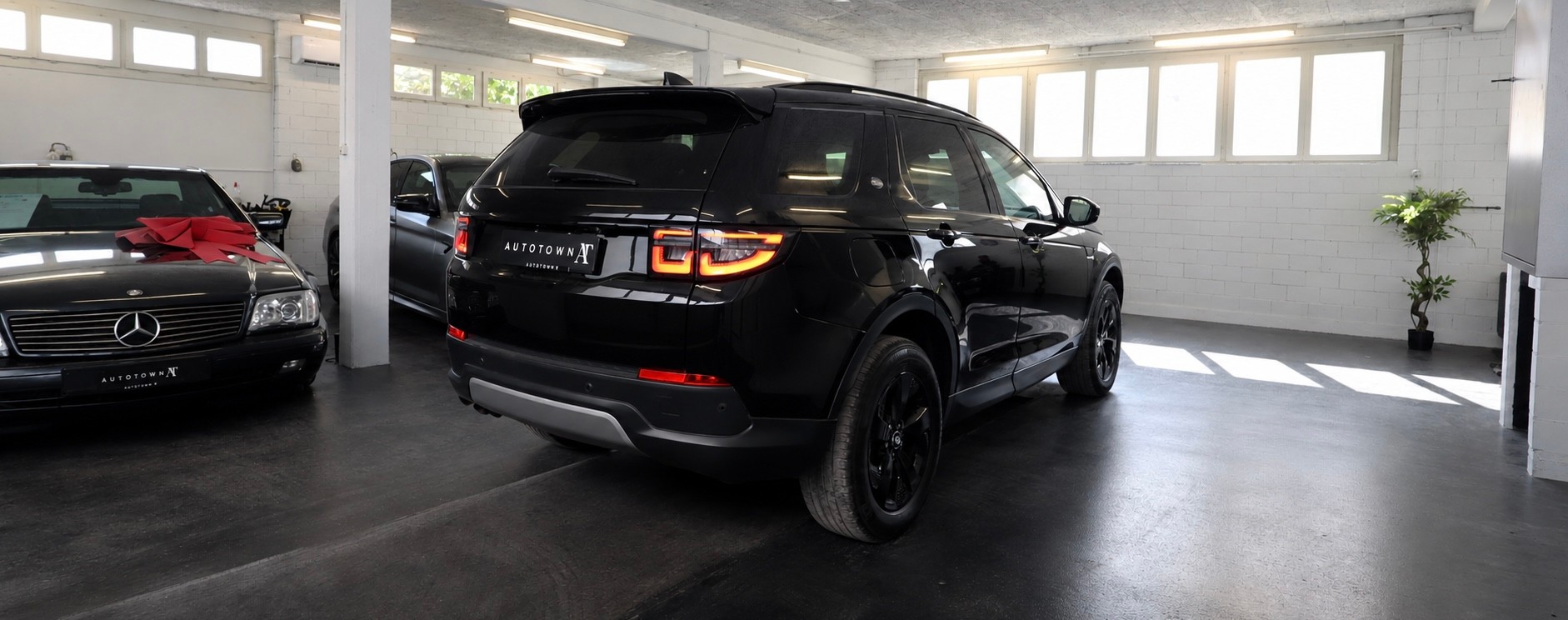 LAND ROVER Discovery Sport 2.0 SD4 200 SE-image-1