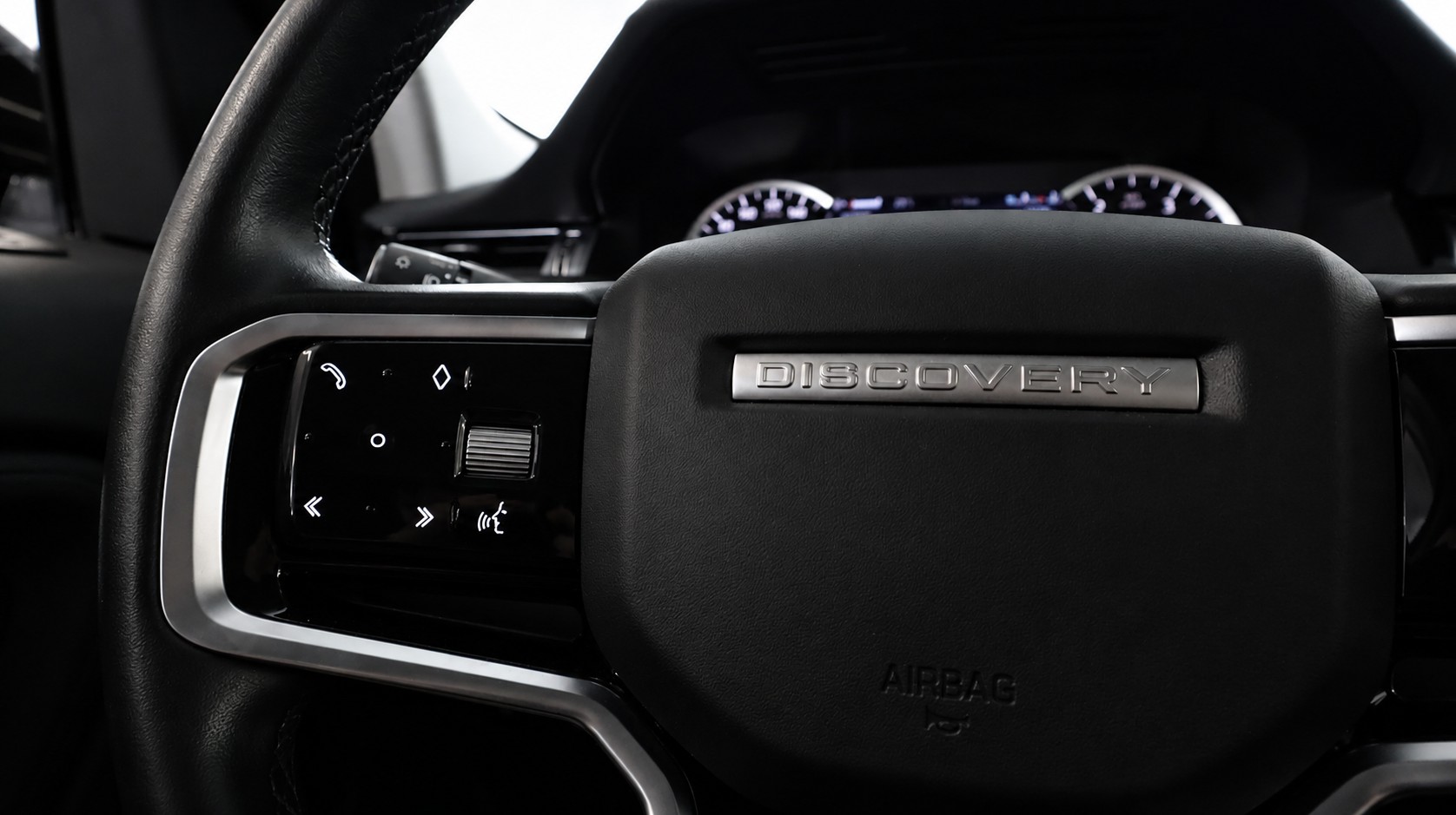 LAND ROVER Discovery Sport 2.0 SD4 200 SE-image-7