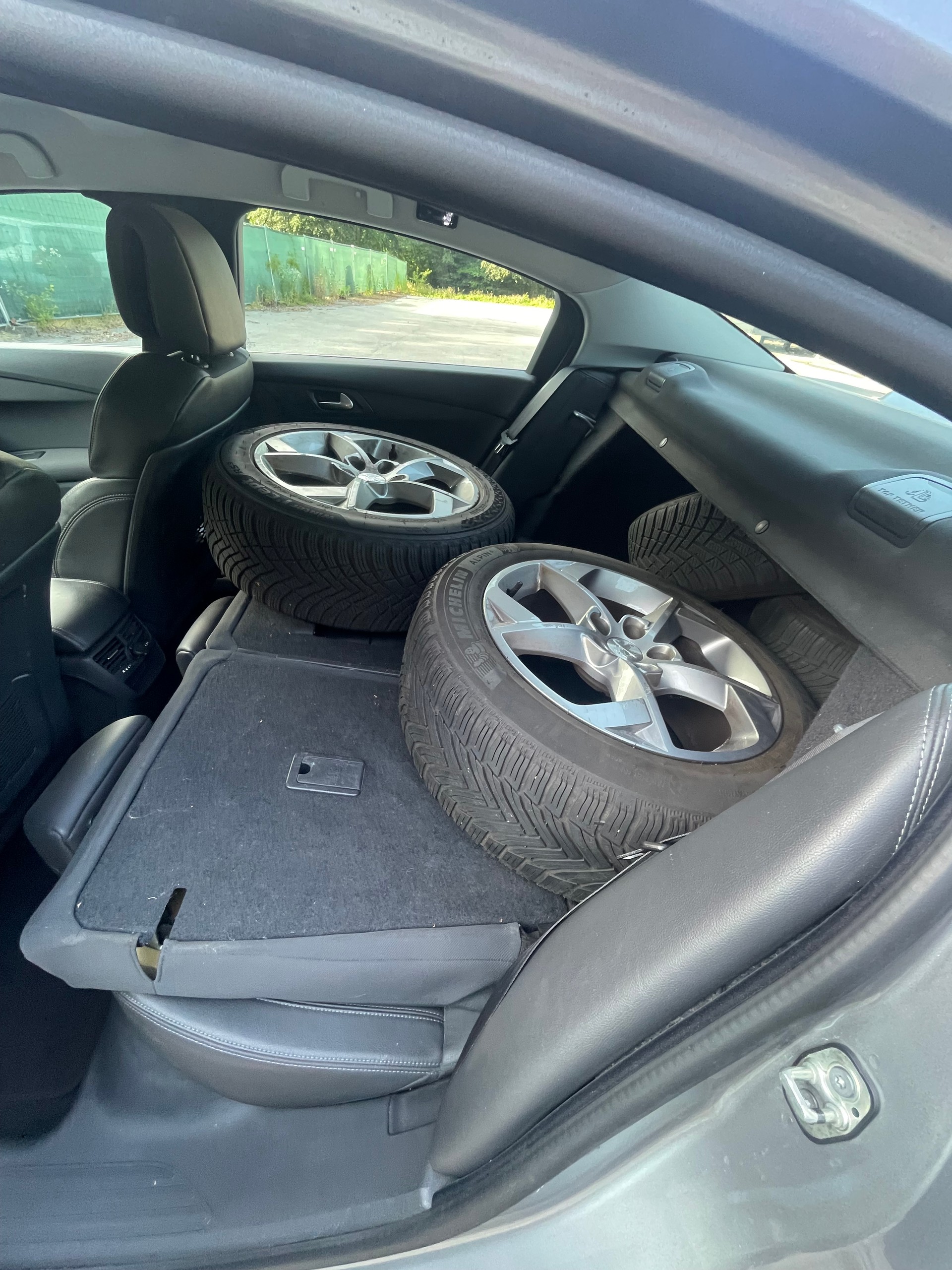 PEUGEOT 508 2.0 BlueHDi Allure Automatic-image-12
