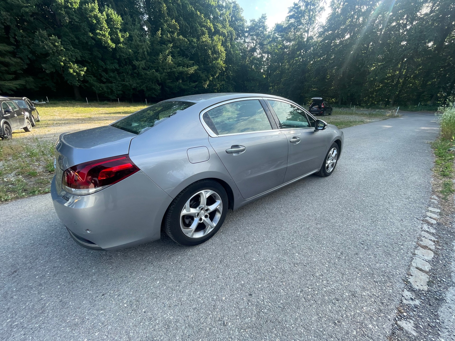 PEUGEOT 508 2.0 BlueHDi Allure Automatic-image-2