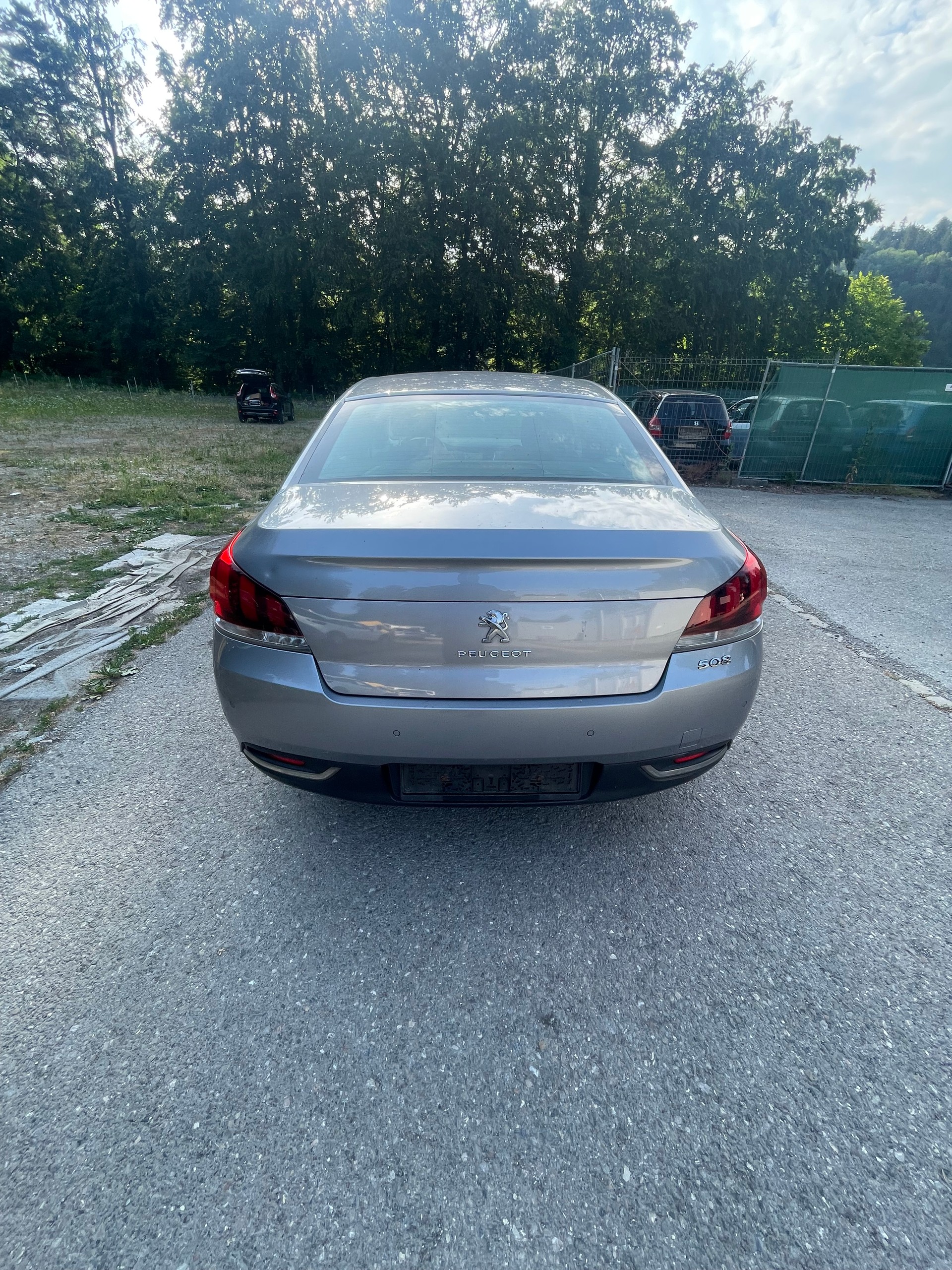 PEUGEOT 508 2.0 BlueHDi Allure Automatic-image-3