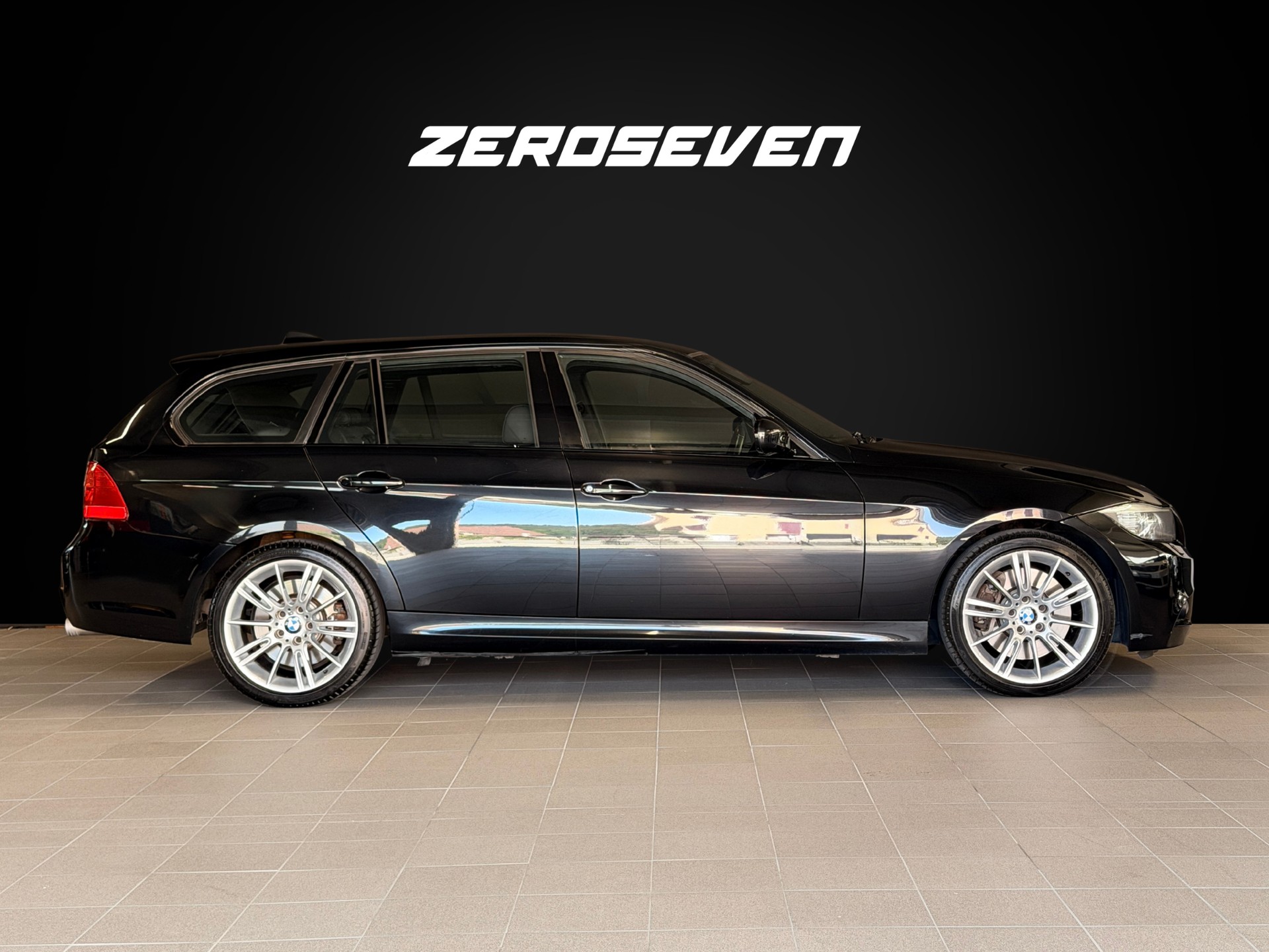 BMW 330d xDrive Touring Steptronic-image-7