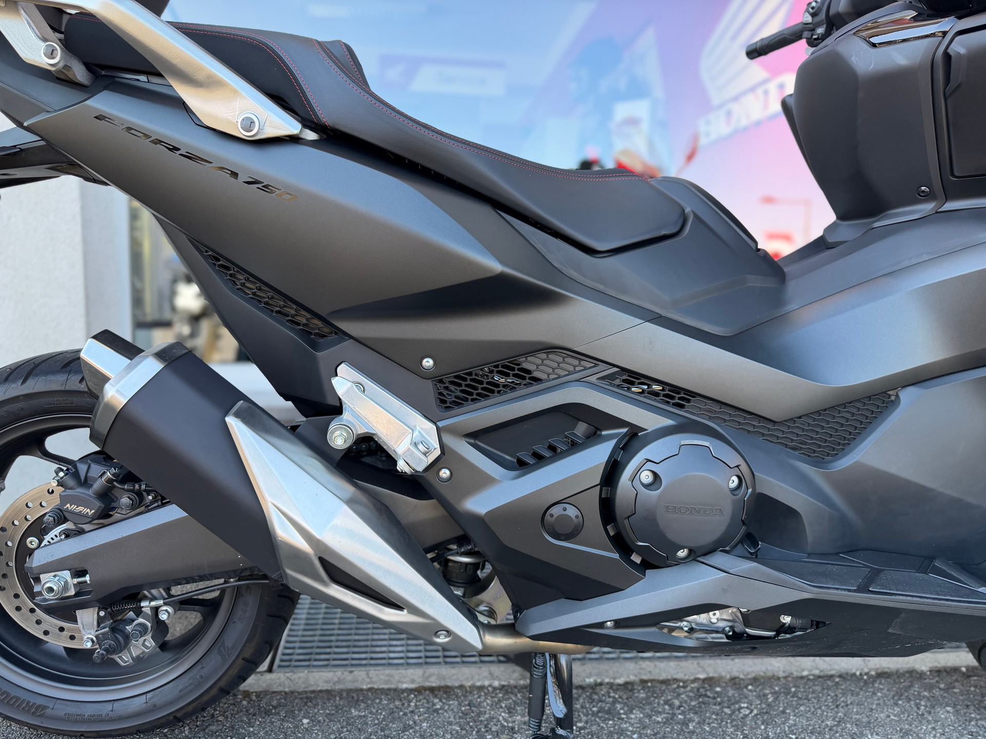 HONDA FORZA 750-image-6