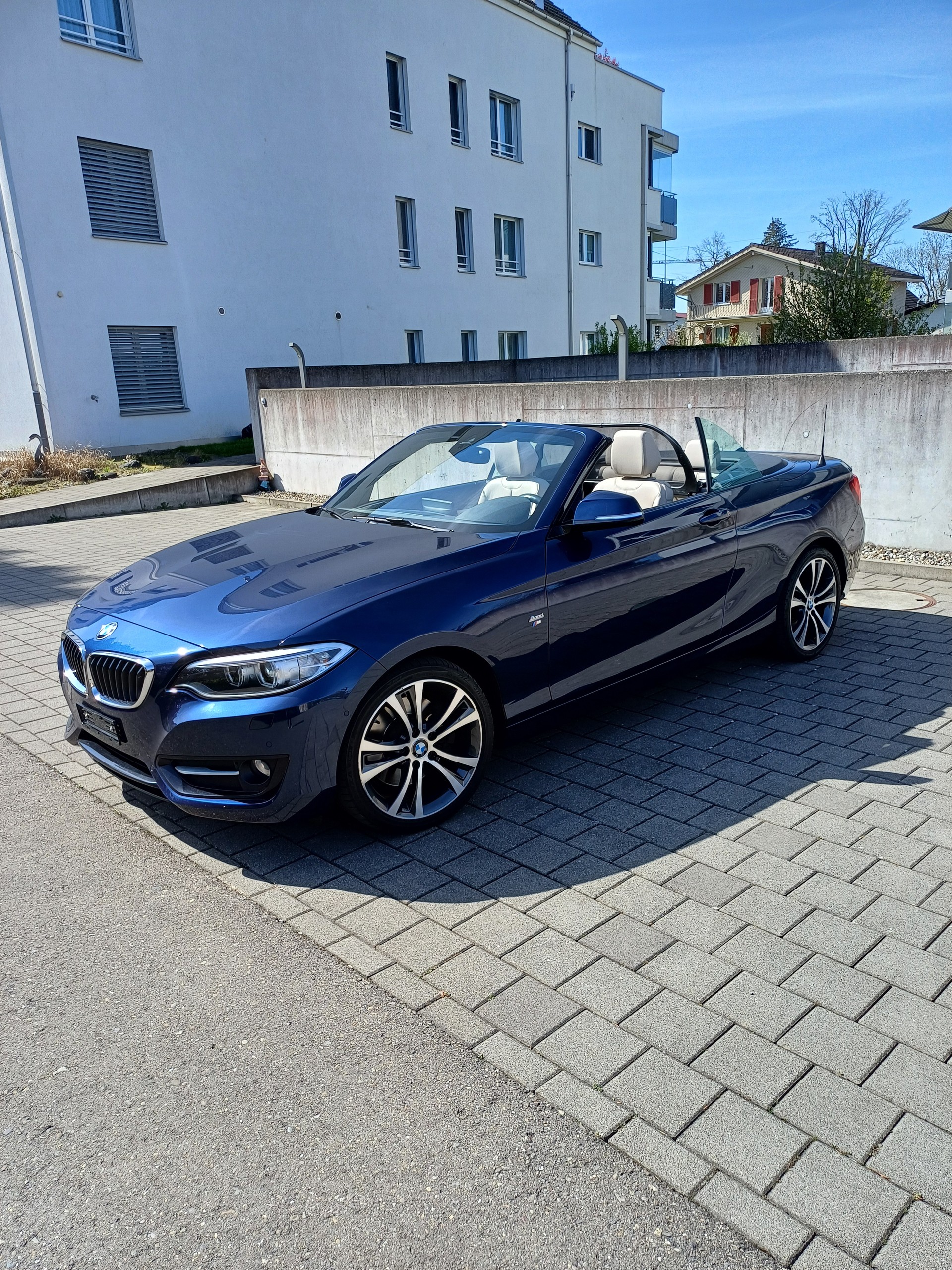 BMW 228i-image-0