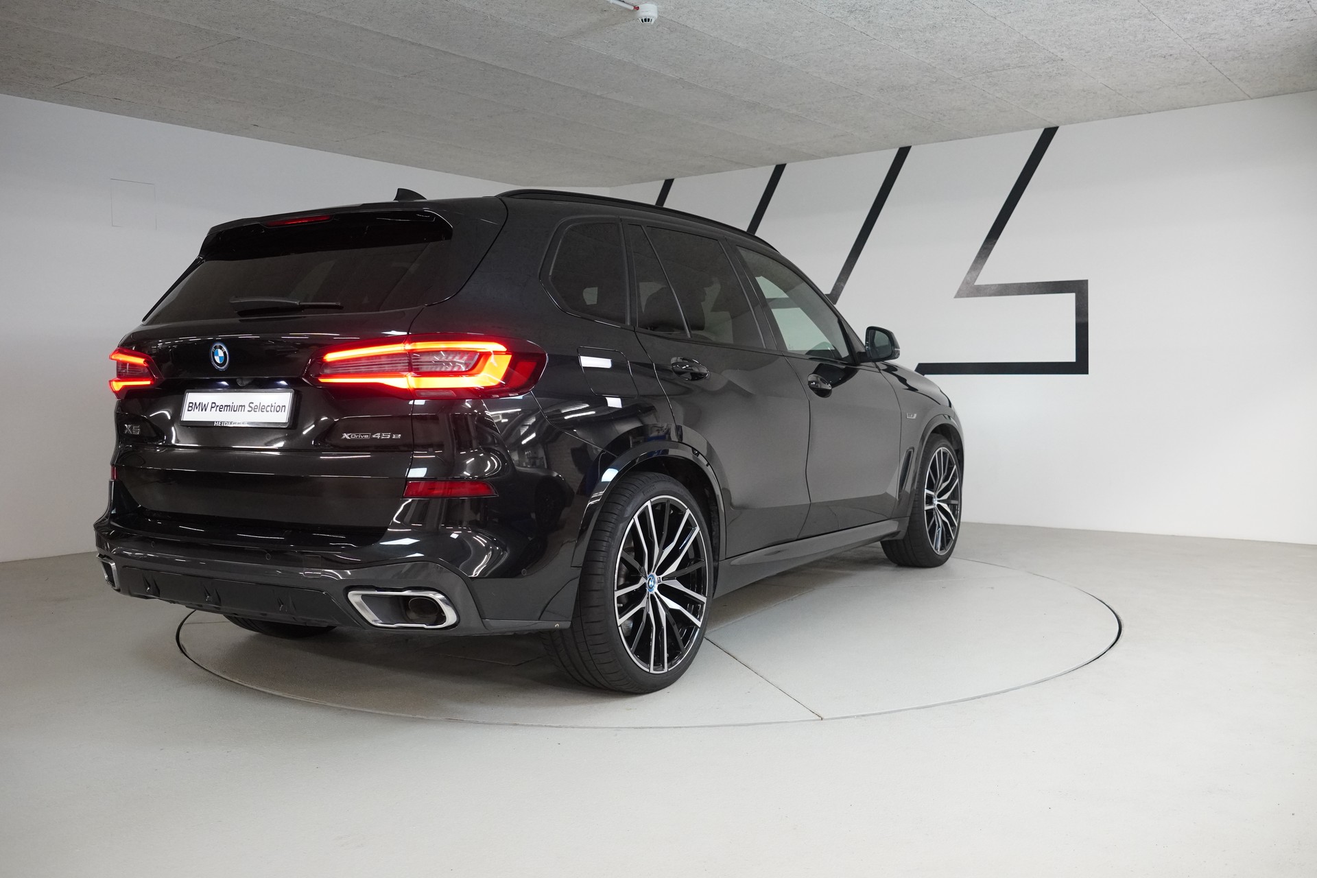 BMW X5 xDrive45e M Sport Steptronic-image-7