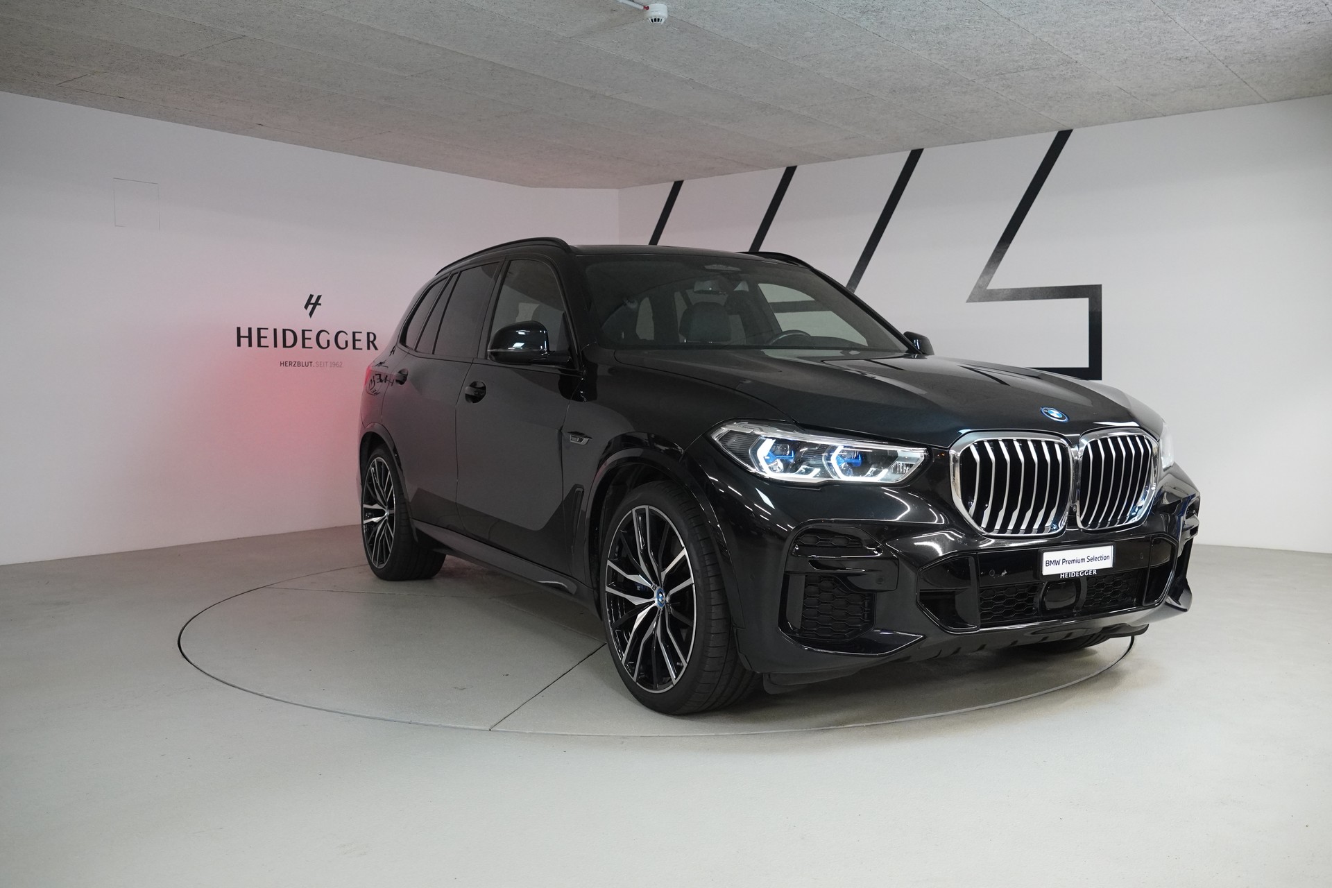 BMW X5 xDrive45e M Sport Steptronic-image-3