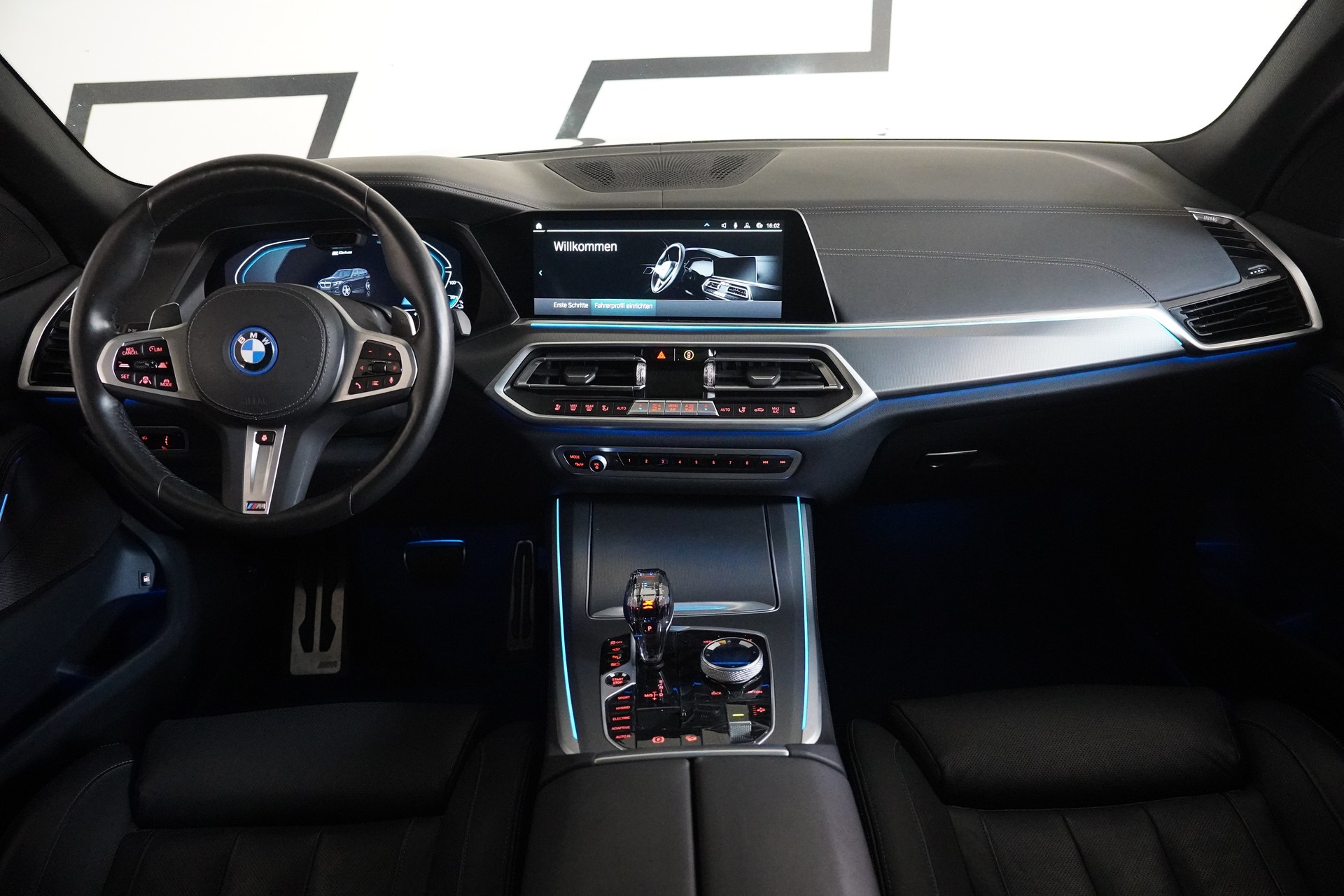 BMW X5 xDrive45e M Sport Steptronic-image-18