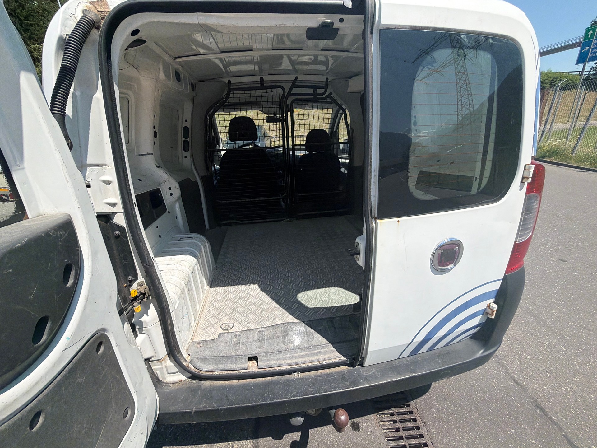 FIAT Fiorino 1.3 MJ Base-image-12