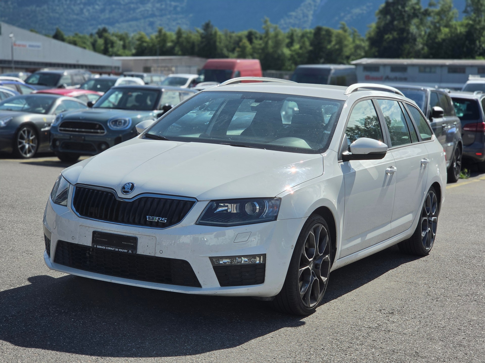SKODA Octavia Combi 2.0 TSI RS-showroom-element-2