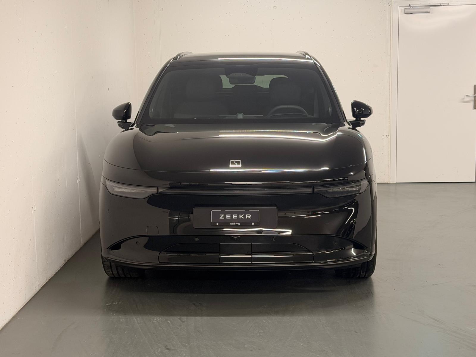 ZEEKR 7X Privilege AWD-showroom-element-1
