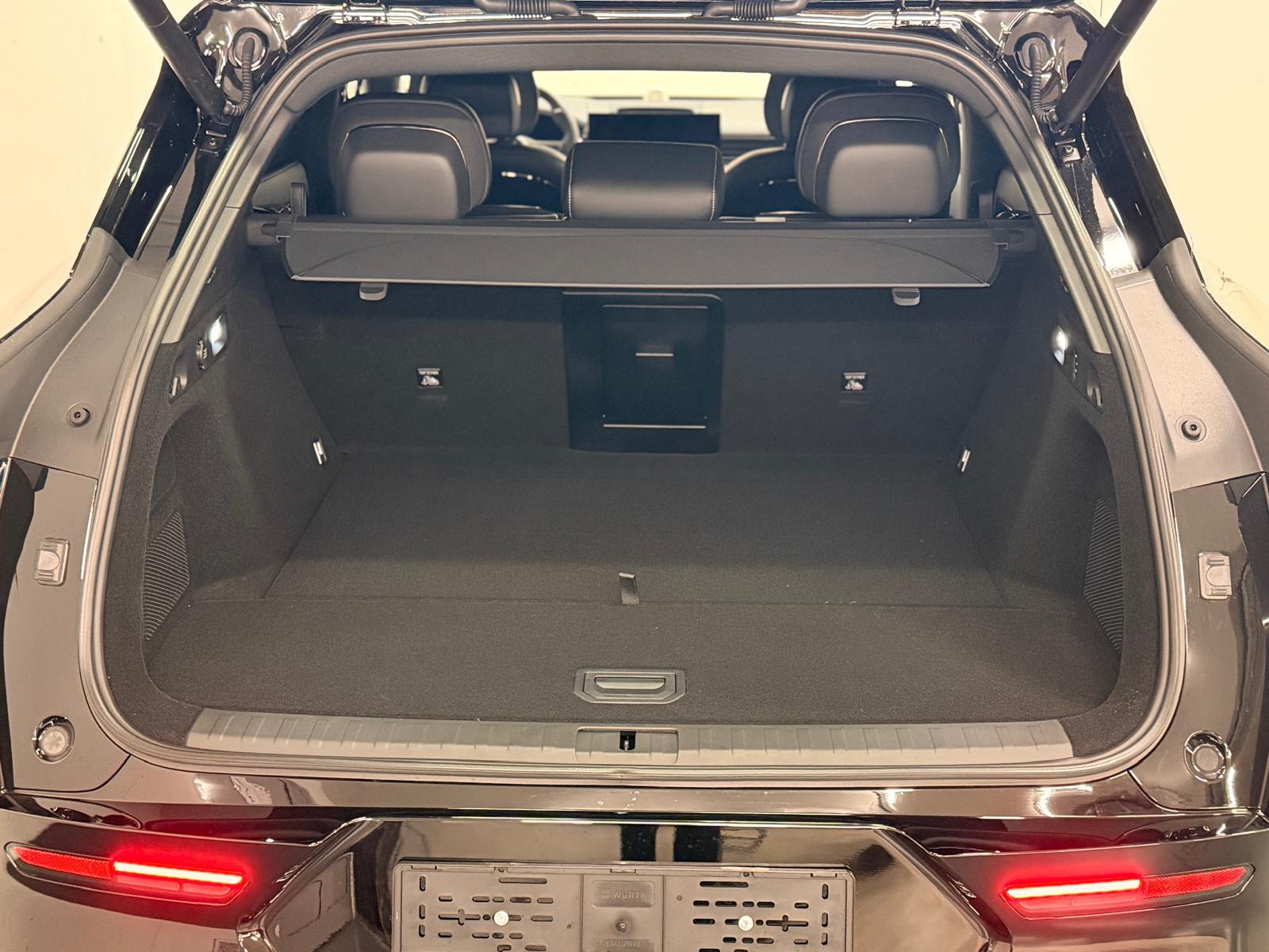 ZEEKR 7X Privilege AWD-image-18