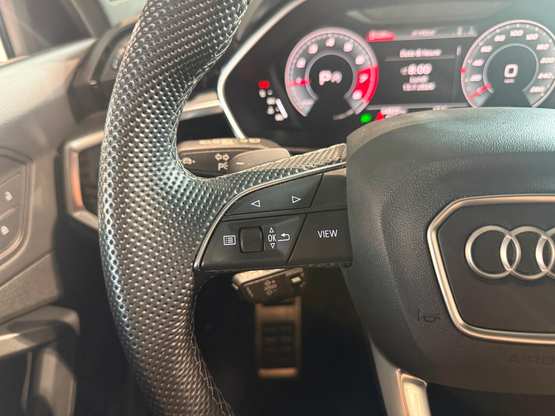 AUDI Q3 Sportback 35 TFSI S line Attraction S-tronic-image-14