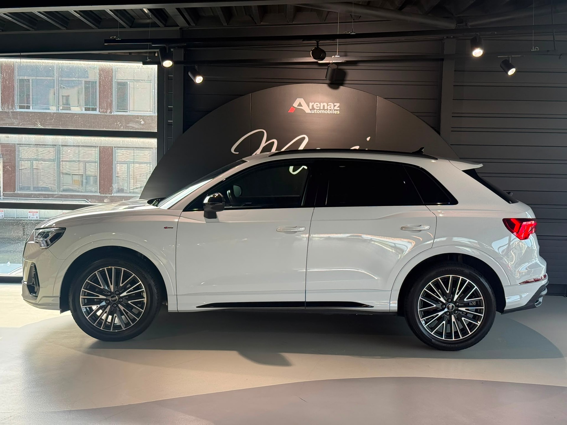 AUDI Q3 Sportback 35 TFSI S line Attraction S-tronic-image-3