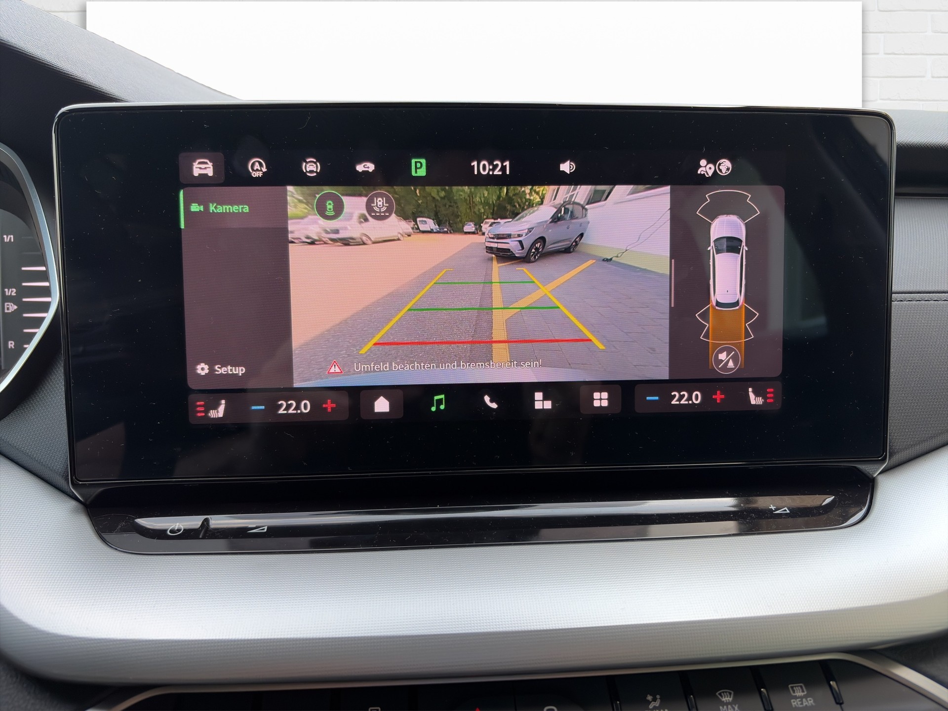 SKODA Octavia Combi 1.5 TSI mHEV DSG Selection-image-6
