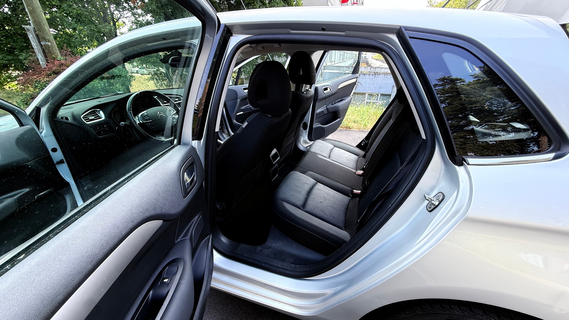 CITROEN C4 Berline 1.6 VTi Séduction-image-11