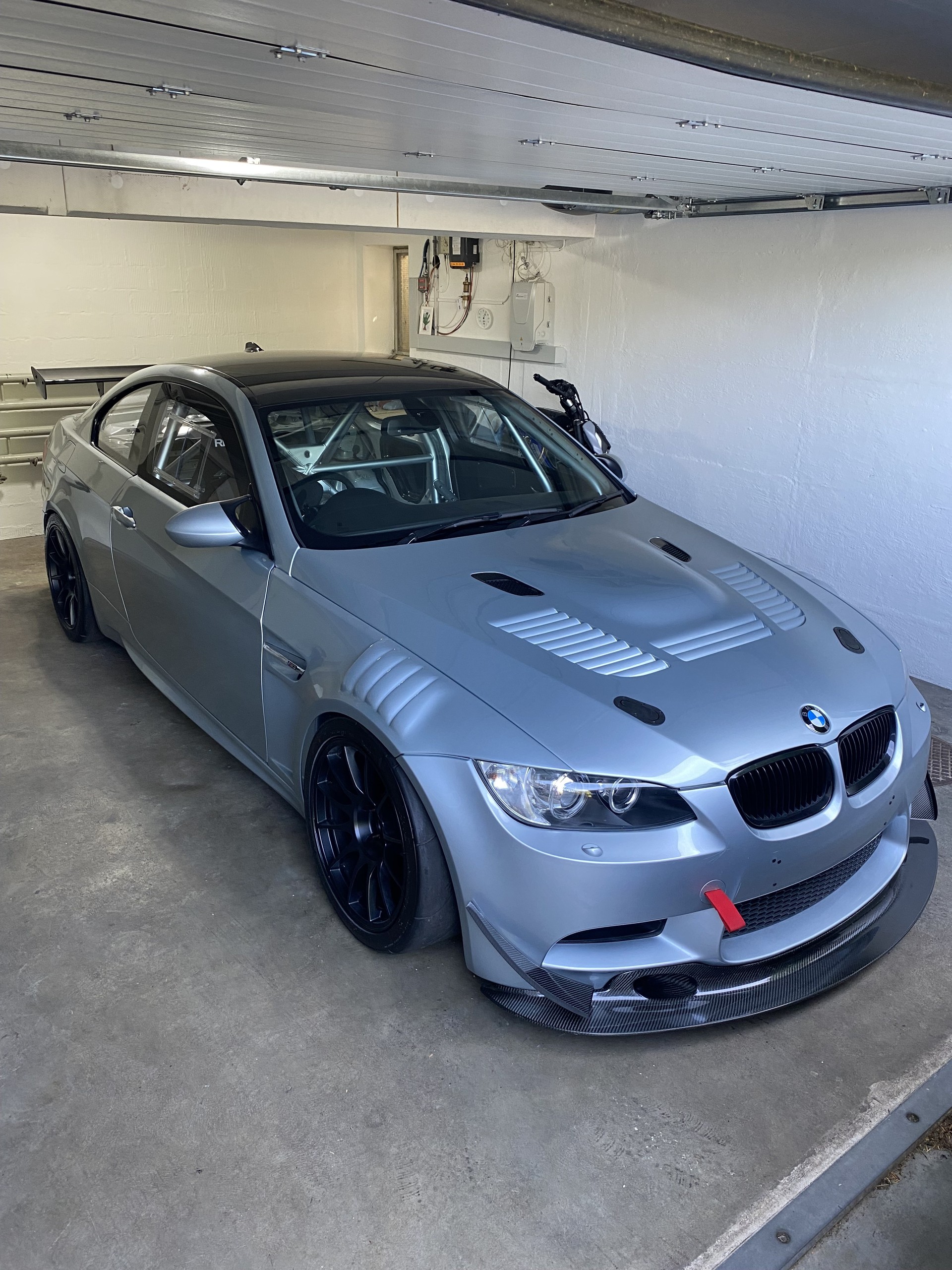 BMW M3-image-1