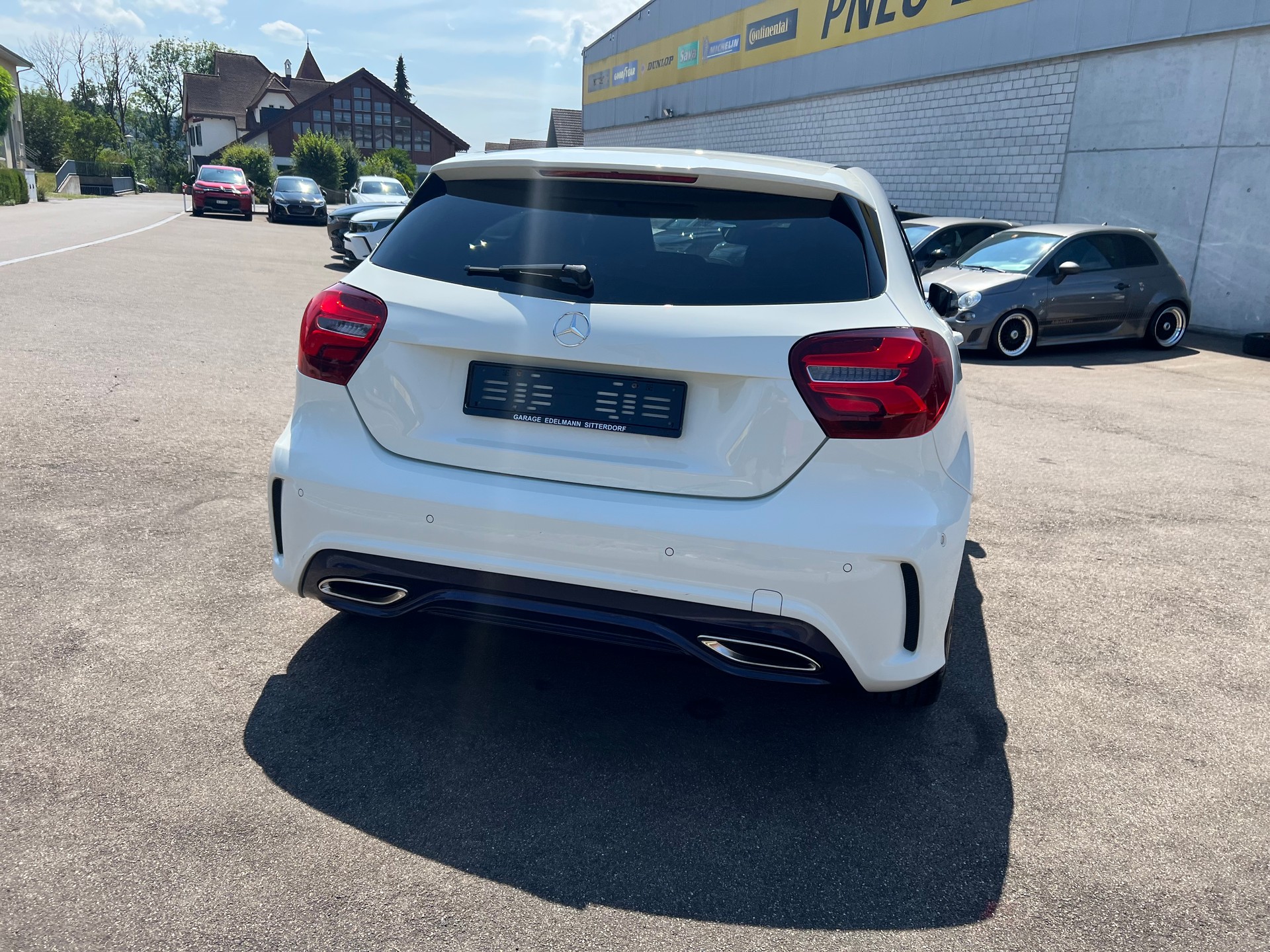 MERCEDES-BENZ A 200 AMG Line 7G-DCT-image-11