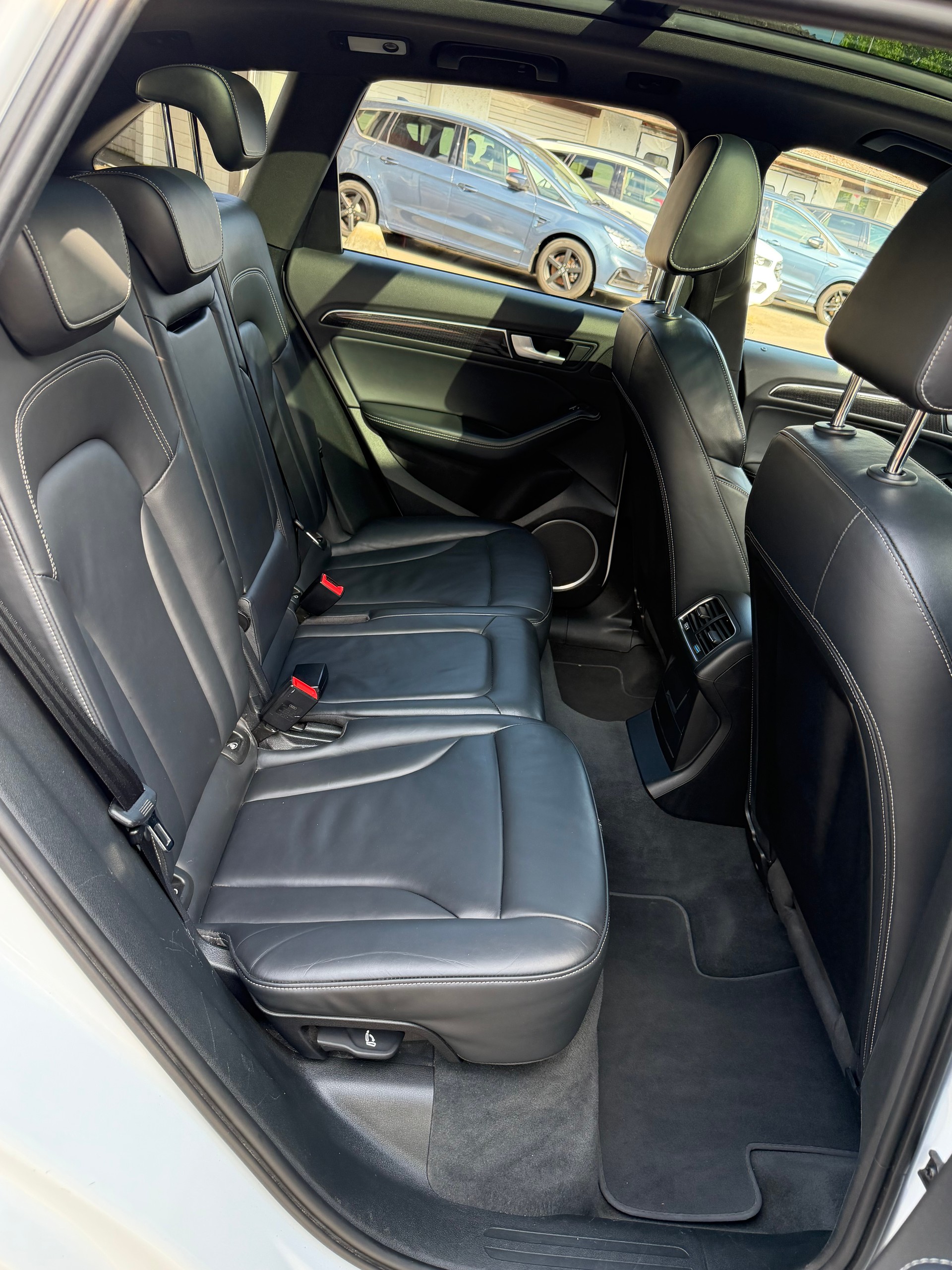 AUDI SQ5 3.0 TDI quattro tiptronic-image-15