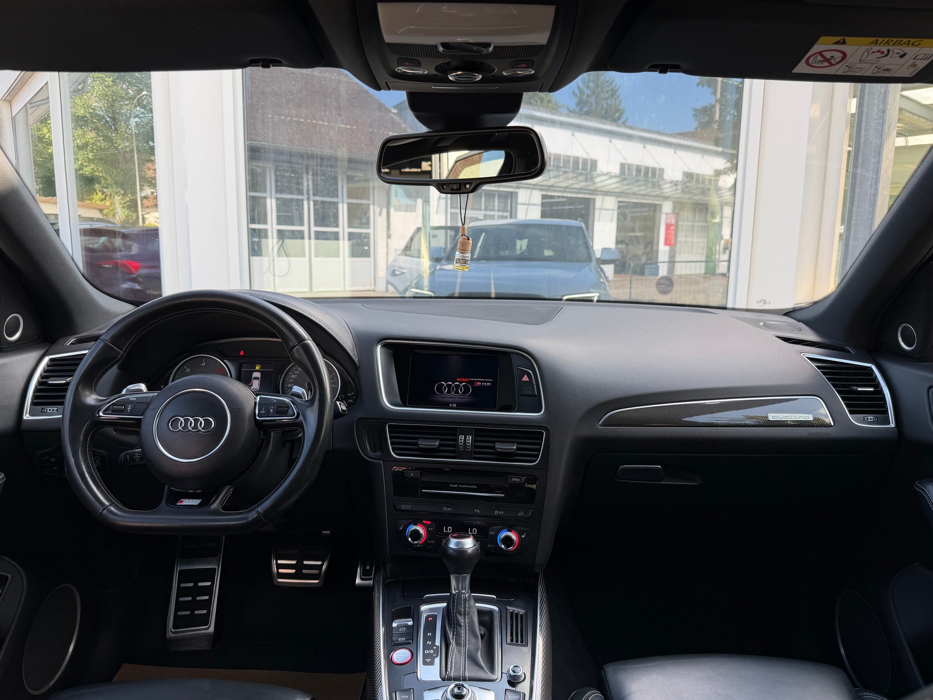 AUDI SQ5 3.0 TDI quattro tiptronic-image-13