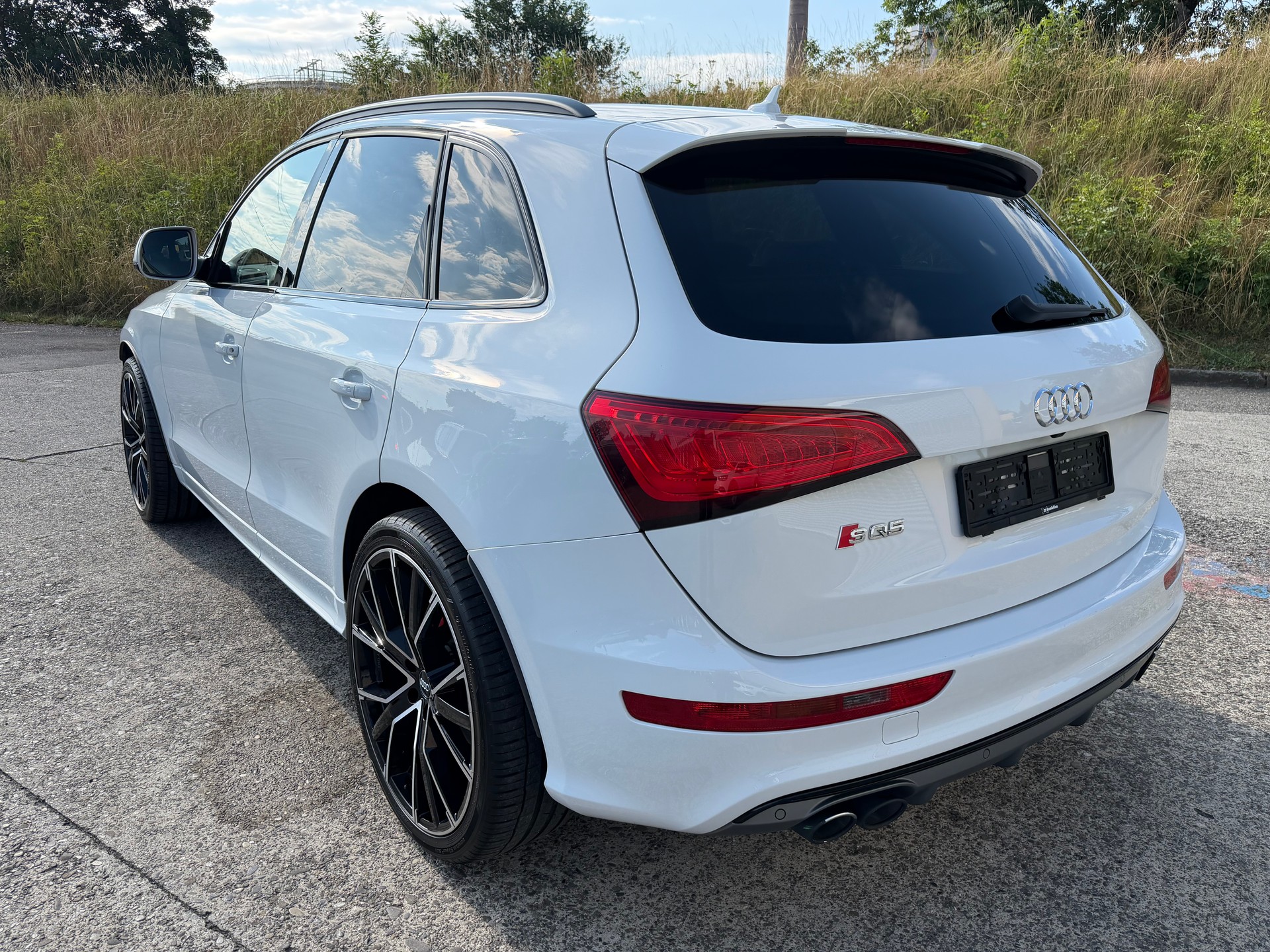AUDI SQ5 3.0 TDI quattro tiptronic-image-2
