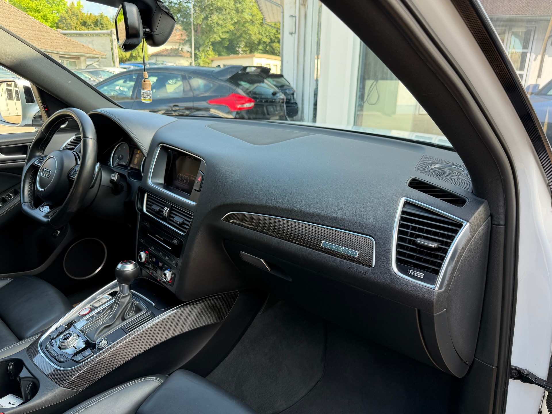 AUDI SQ5 3.0 TDI quattro tiptronic-image-18