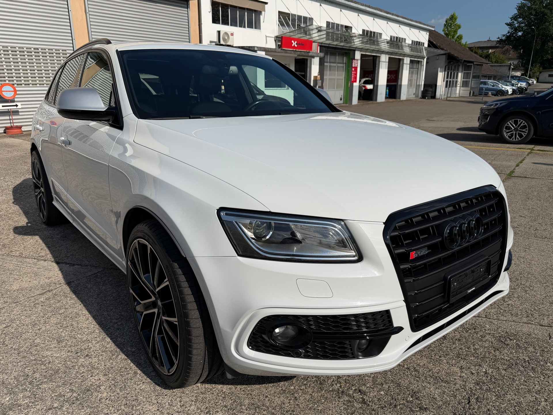 AUDI SQ5 3.0 TDI quattro tiptronic-image-6
