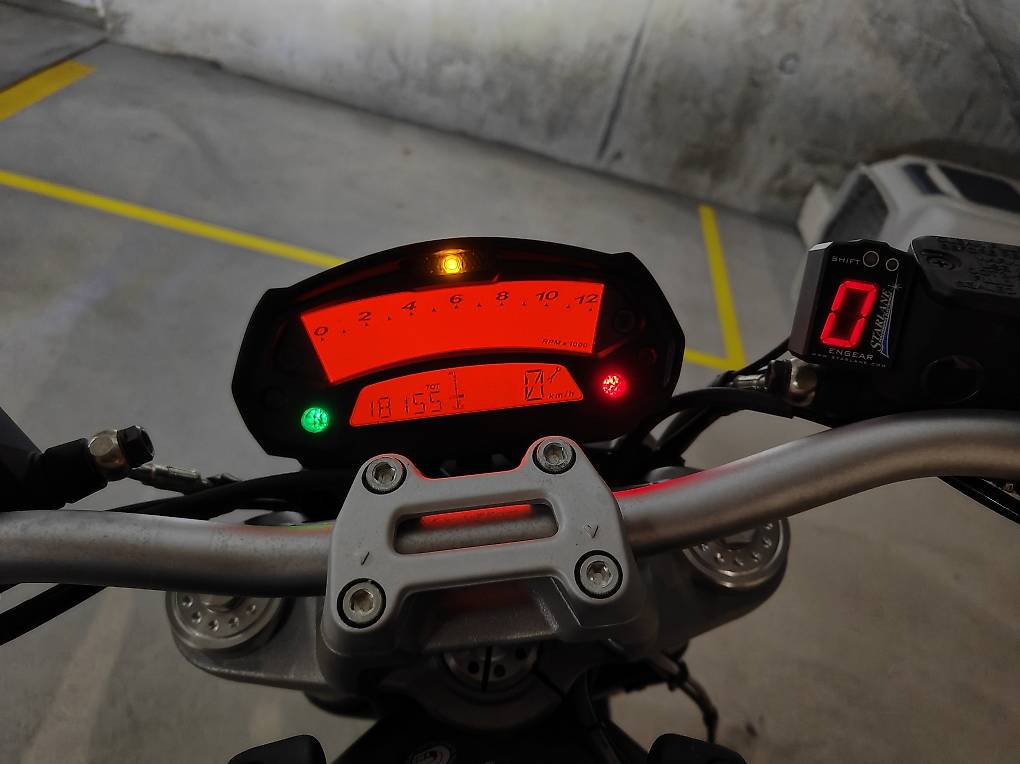 DUCATI Monster 696M ABS-image-4