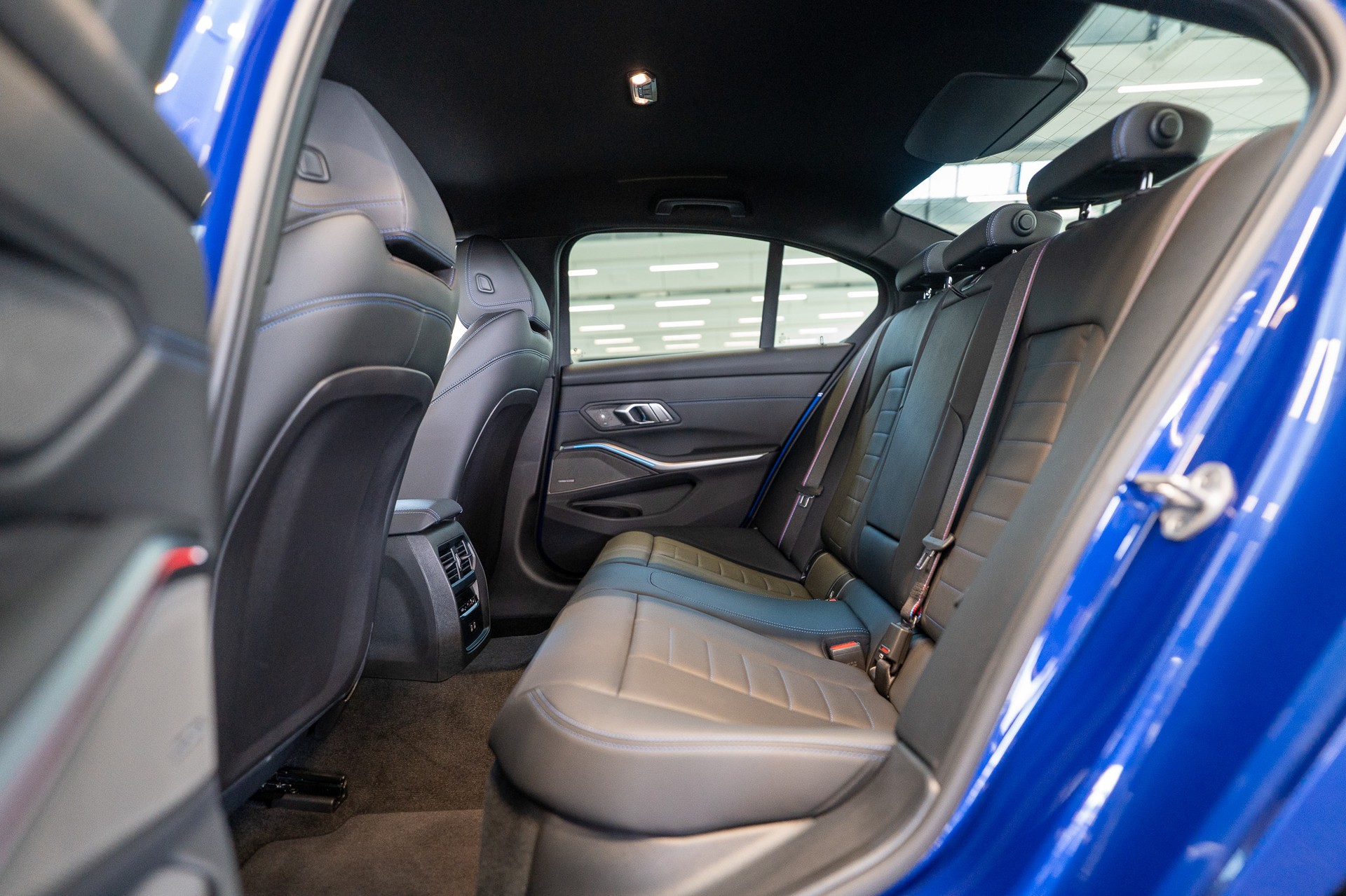 BMW M340i xDrive / LCI / Head-Up / Carbon / 360° Kamera-image-11