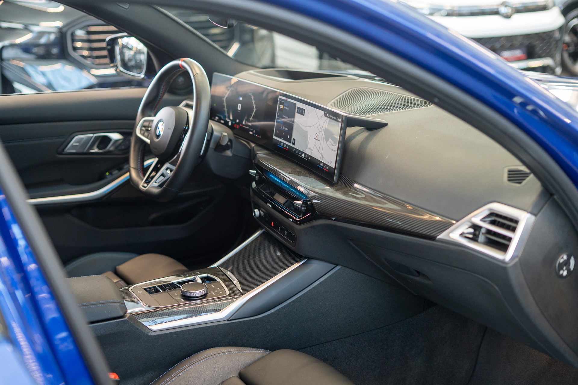 BMW M340i xDrive / LCI / Head-Up / Carbon / 360° Kamera-image-14
