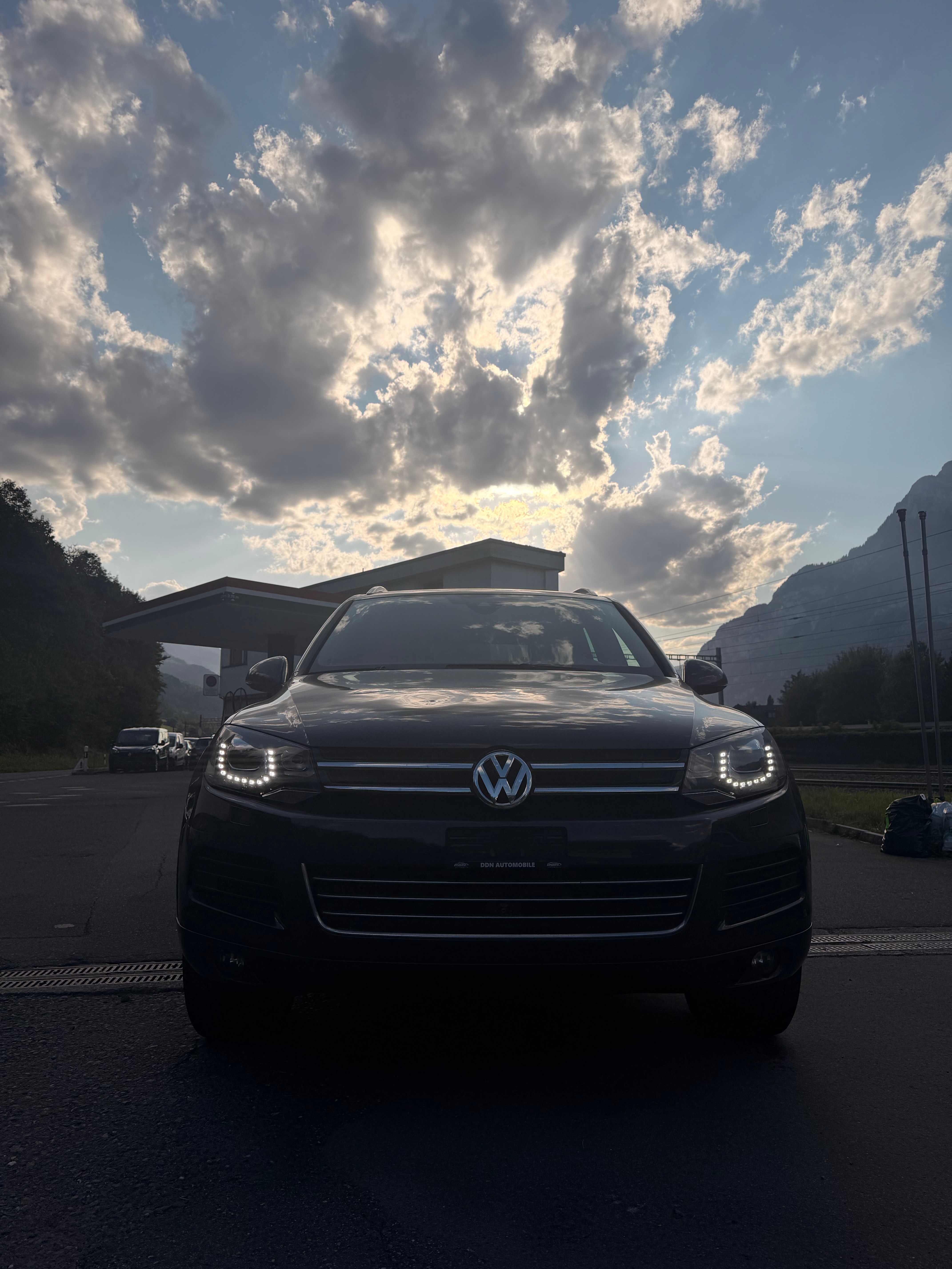 VW Touareg 3.0 TDI BMT Edition X Tiptronic — slika 1