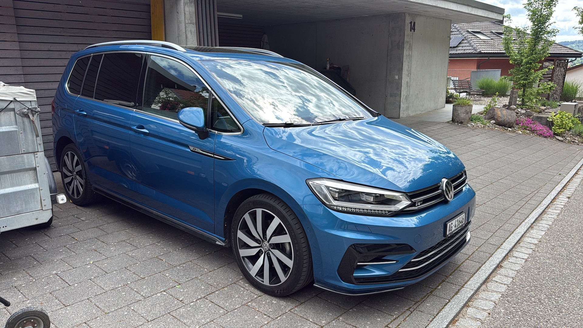 VW 1.5 TSI R-LINE Highline DSG-image-0