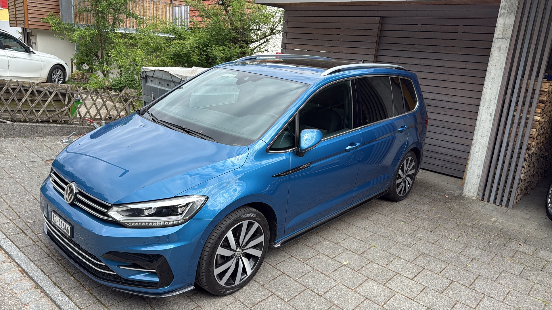 VW 1.5 TSI R-LINE Highline DSG-image-6